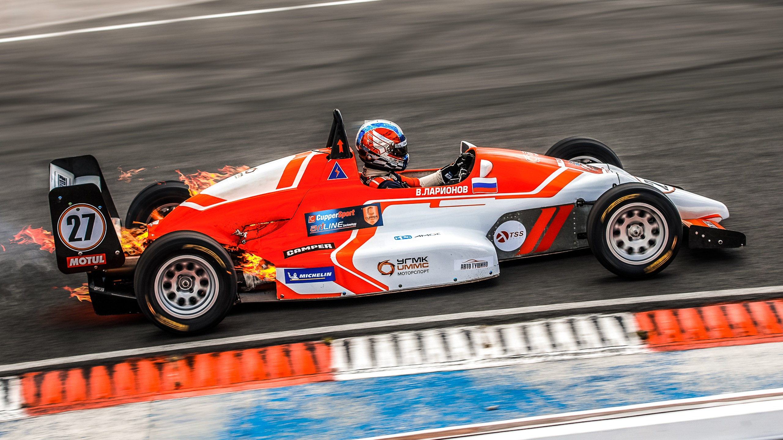 Репортажный фотограф в Москве Майк Симонов