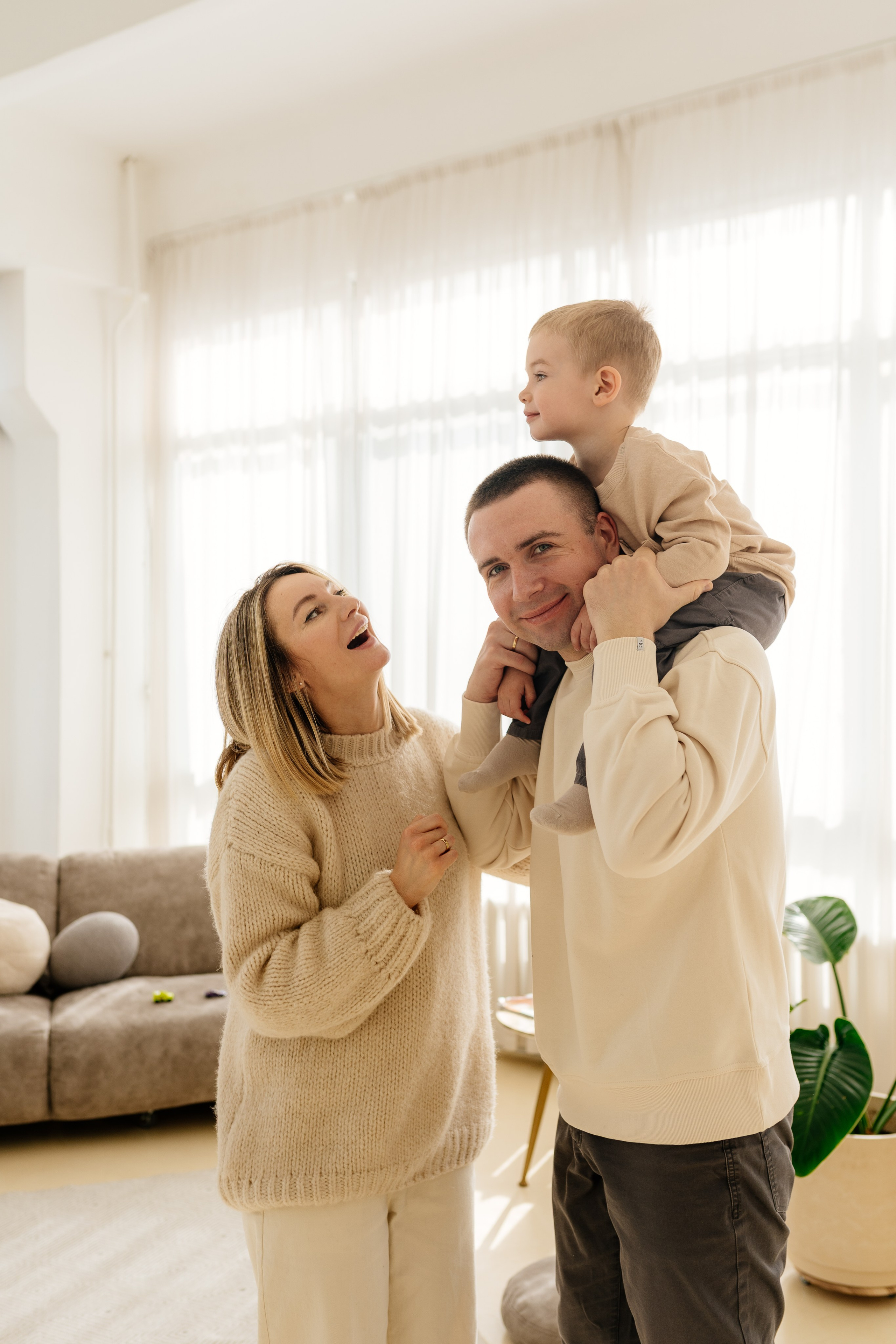 Ольга, Дмитрий и Ваня. Свадебный фотограф в Москве Анна Полушина