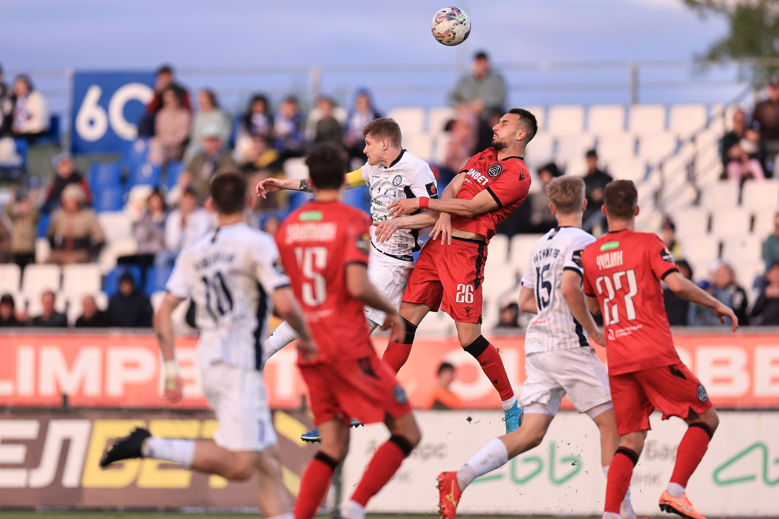 ФК Камаз — ФК Акрон. Спортивный репортажный фотограф Казань Нафис Сиразетдинов