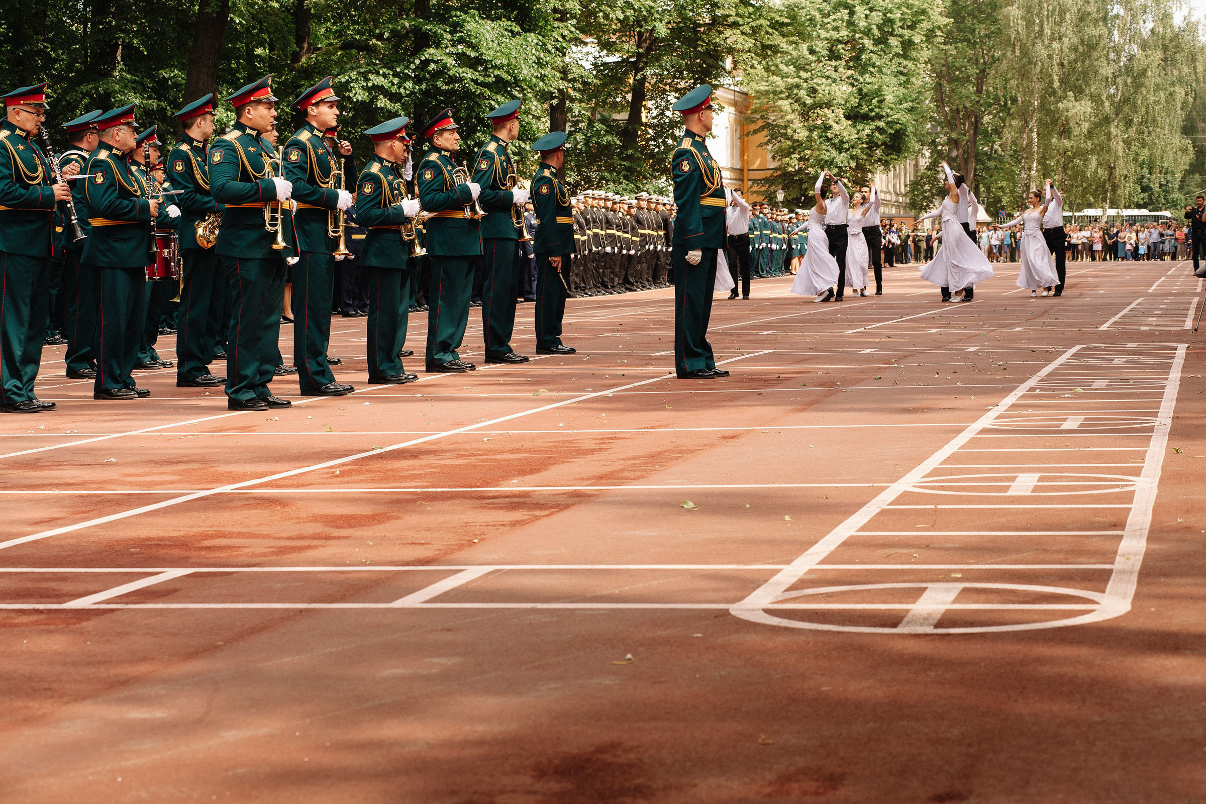 Вручение дипломов ВМедА. Семейный и свадебный фотограф в Майкопе Михаил Мартиросян