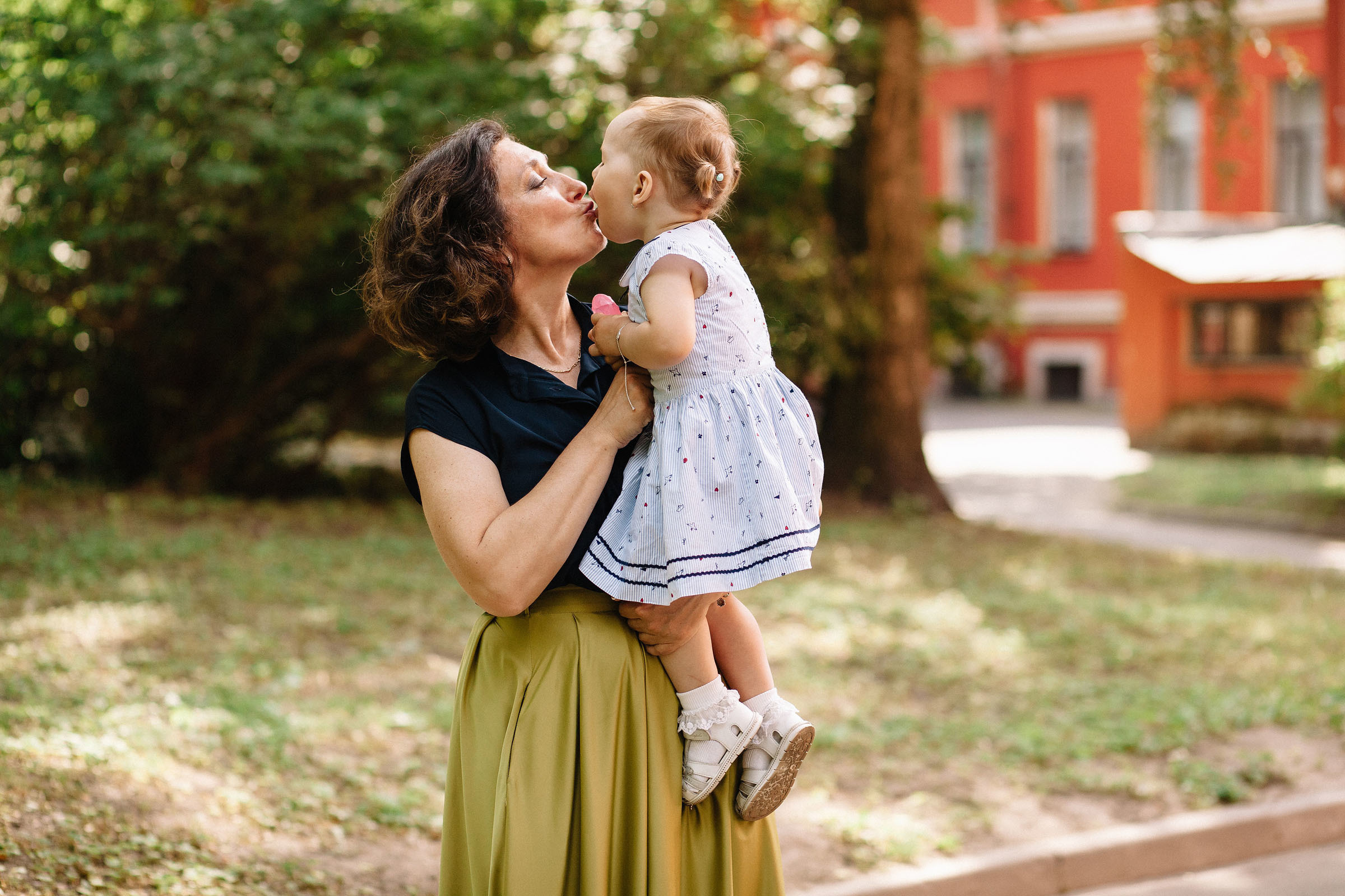 Вручение дипломов ВМедА. Семейный и свадебный фотограф в Майкопе Михаил Мартиросян