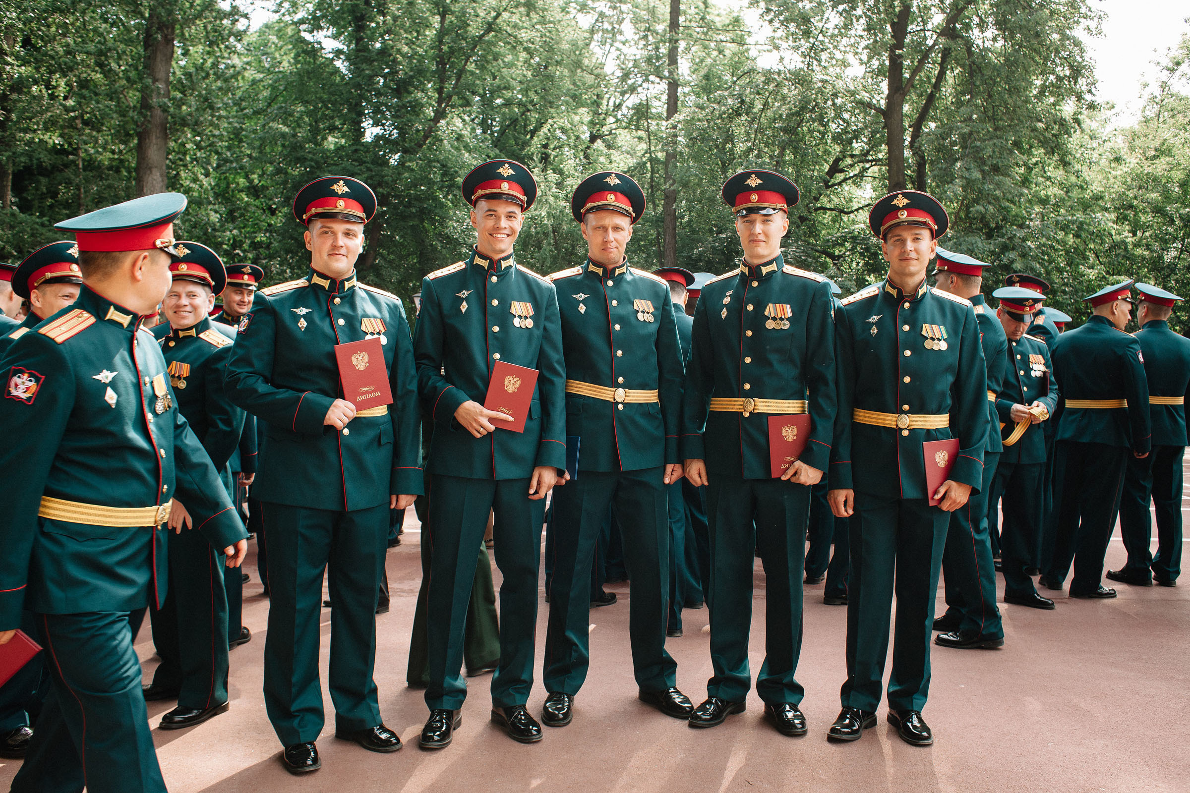 Вручение дипломов ВМедА. Семейный и свадебный фотограф в Майкопе Михаил Мартиросян