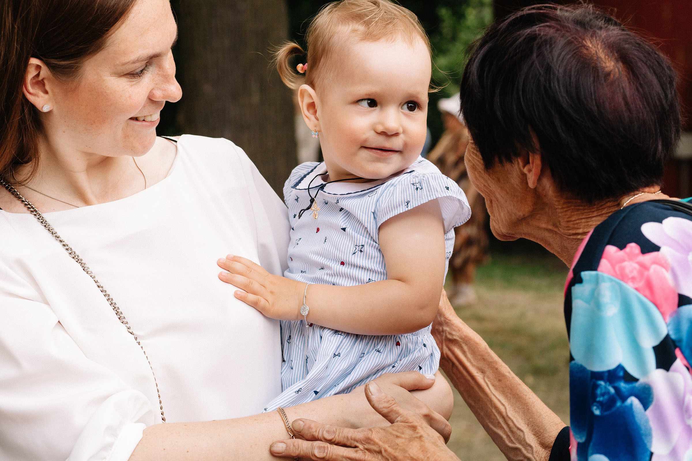 Вручение дипломов ВМедА. Семейный и свадебный фотограф в Майкопе Михаил Мартиросян