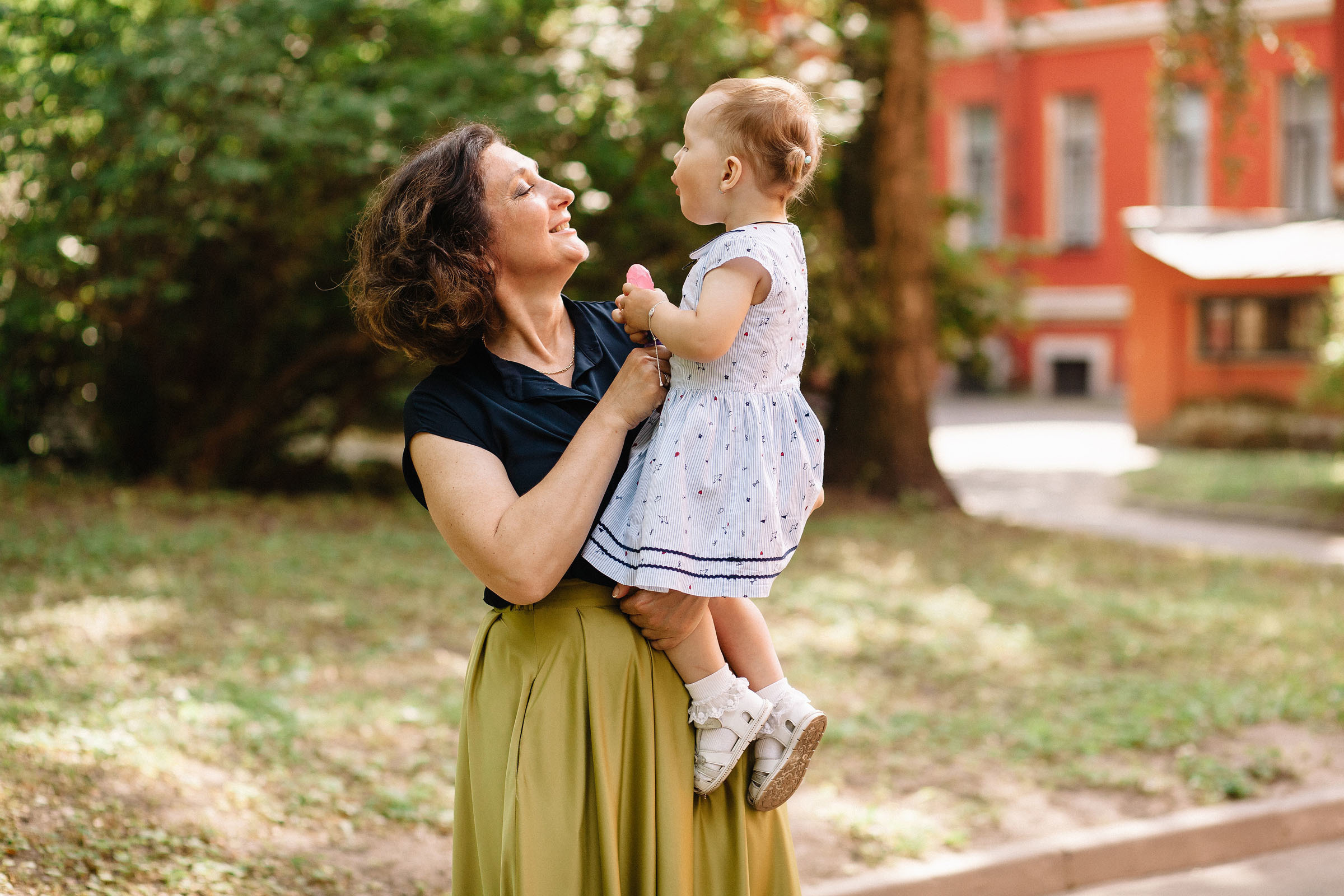 Вручение дипломов ВМедА. Семейный и свадебный фотограф в Майкопе Михаил Мартиросян