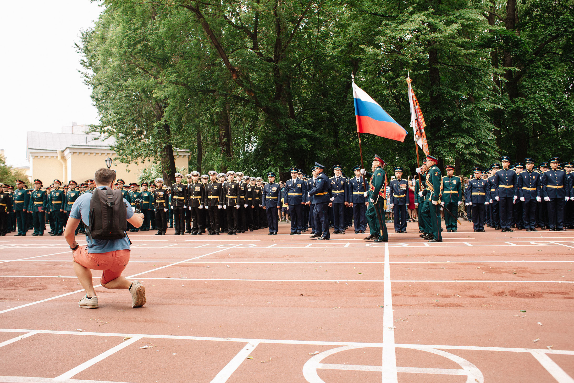 Вручение дипломов ВМедА. Семейный и свадебный фотограф в Майкопе Михаил Мартиросян