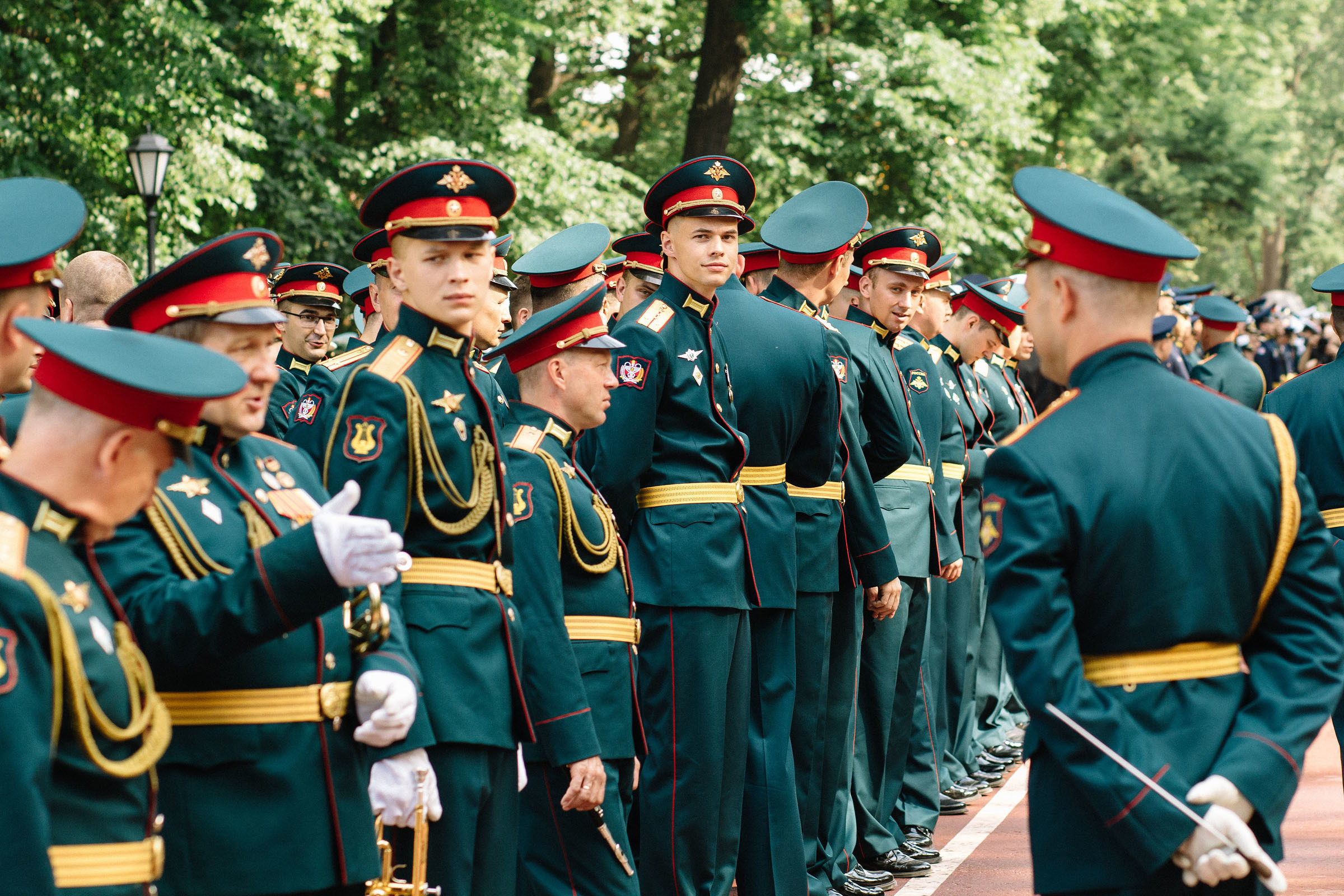 Вручение дипломов ВМедА. Семейный и свадебный фотограф в Майкопе Михаил Мартиросян