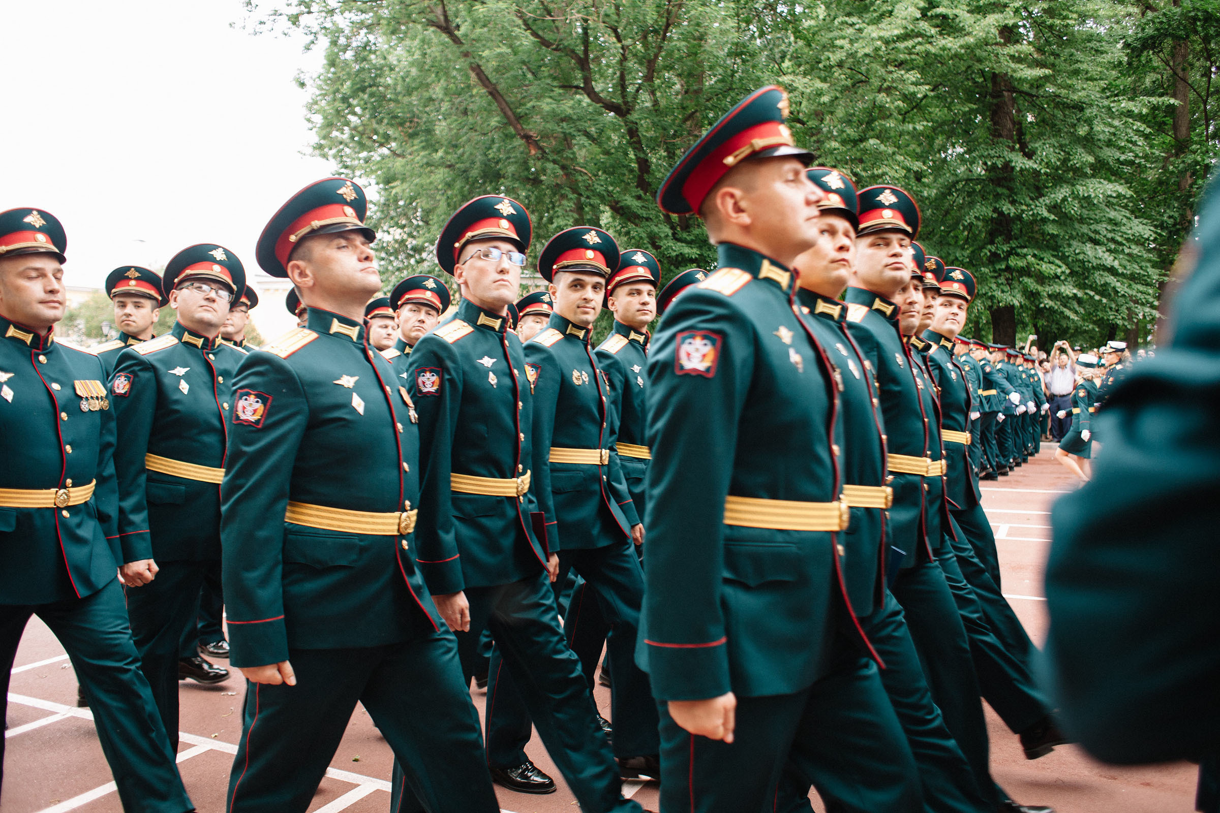 Вручение дипломов ВМедА. Семейный и свадебный фотограф в Майкопе Михаил Мартиросян