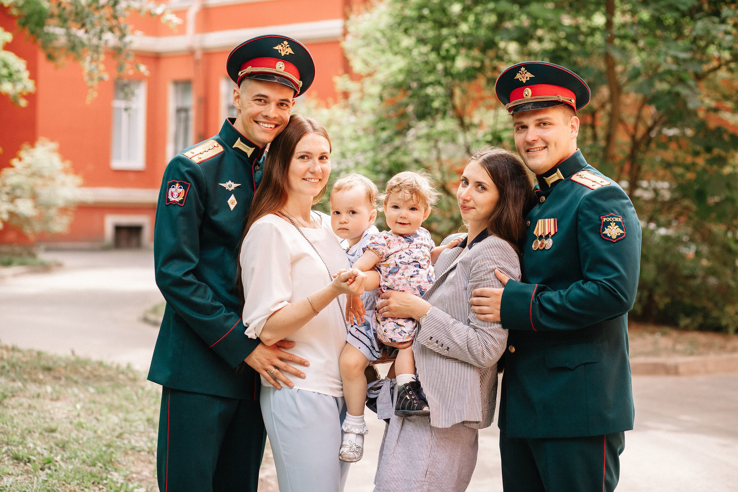 Вручение дипломов ВМедА. Семейный и свадебный фотограф в Майкопе Михаил Мартиросян