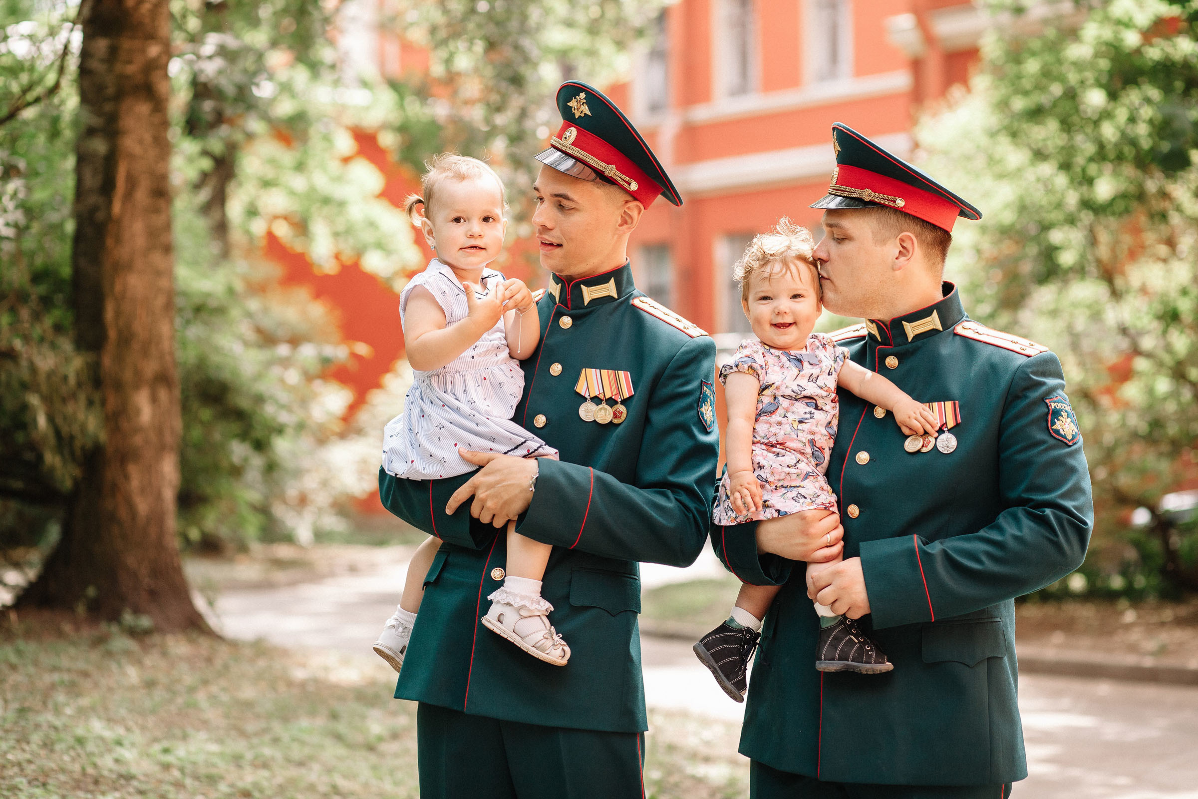 Вручение дипломов ВМедА. Семейный и свадебный фотограф в Майкопе Михаил Мартиросян