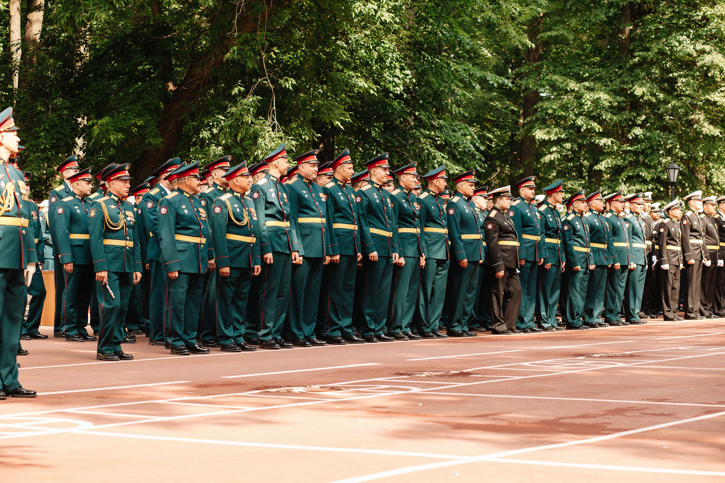 Вручение дипломов ВМедА. Семейный и свадебный фотограф в Майкопе Михаил Мартиросян
