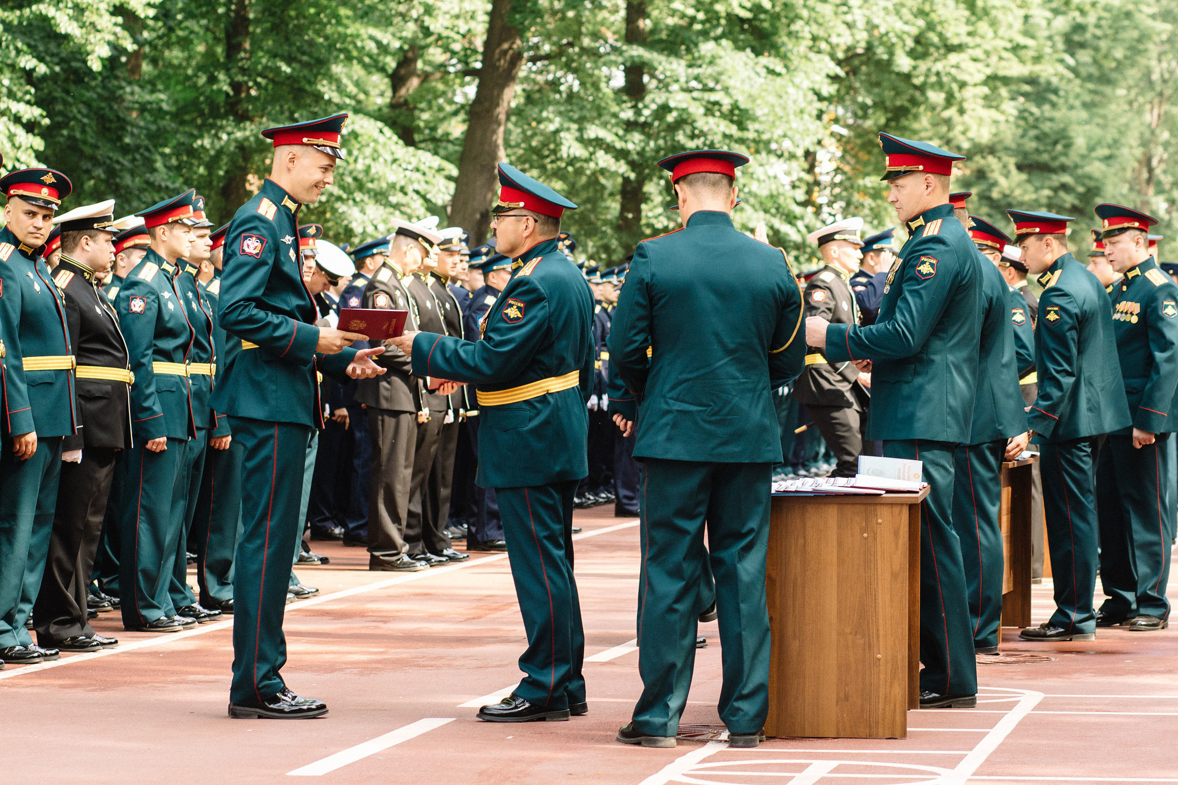 Вручение дипломов ВМедА. Семейный и свадебный фотограф в Майкопе Михаил Мартиросян