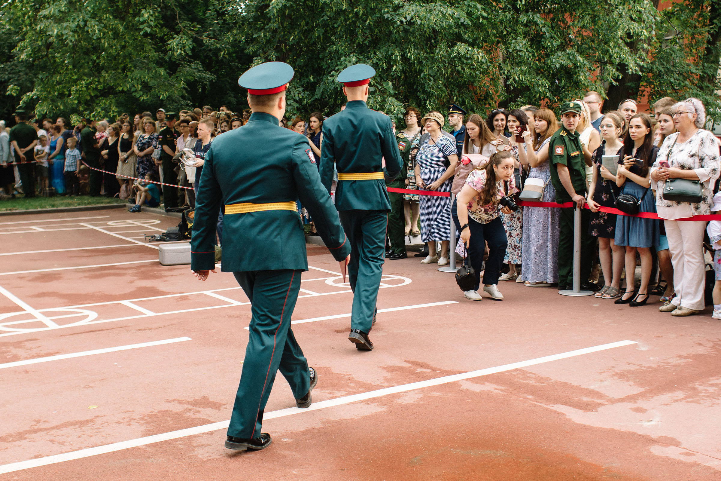 Вручение дипломов ВМедА. Семейный и свадебный фотограф в Майкопе Михаил Мартиросян