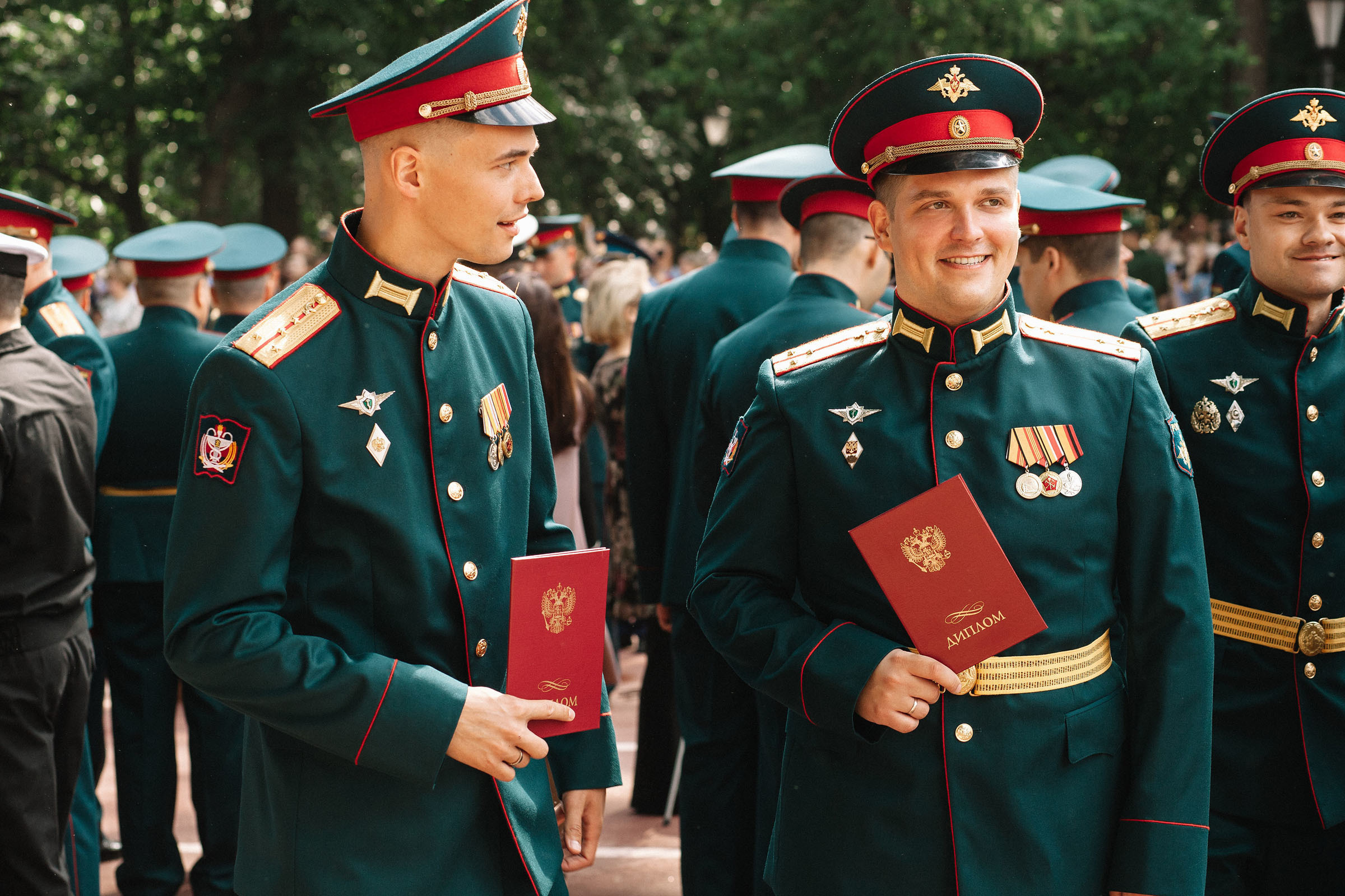 Вручение дипломов ВМедА. Семейный и свадебный фотограф в Майкопе Михаил Мартиросян