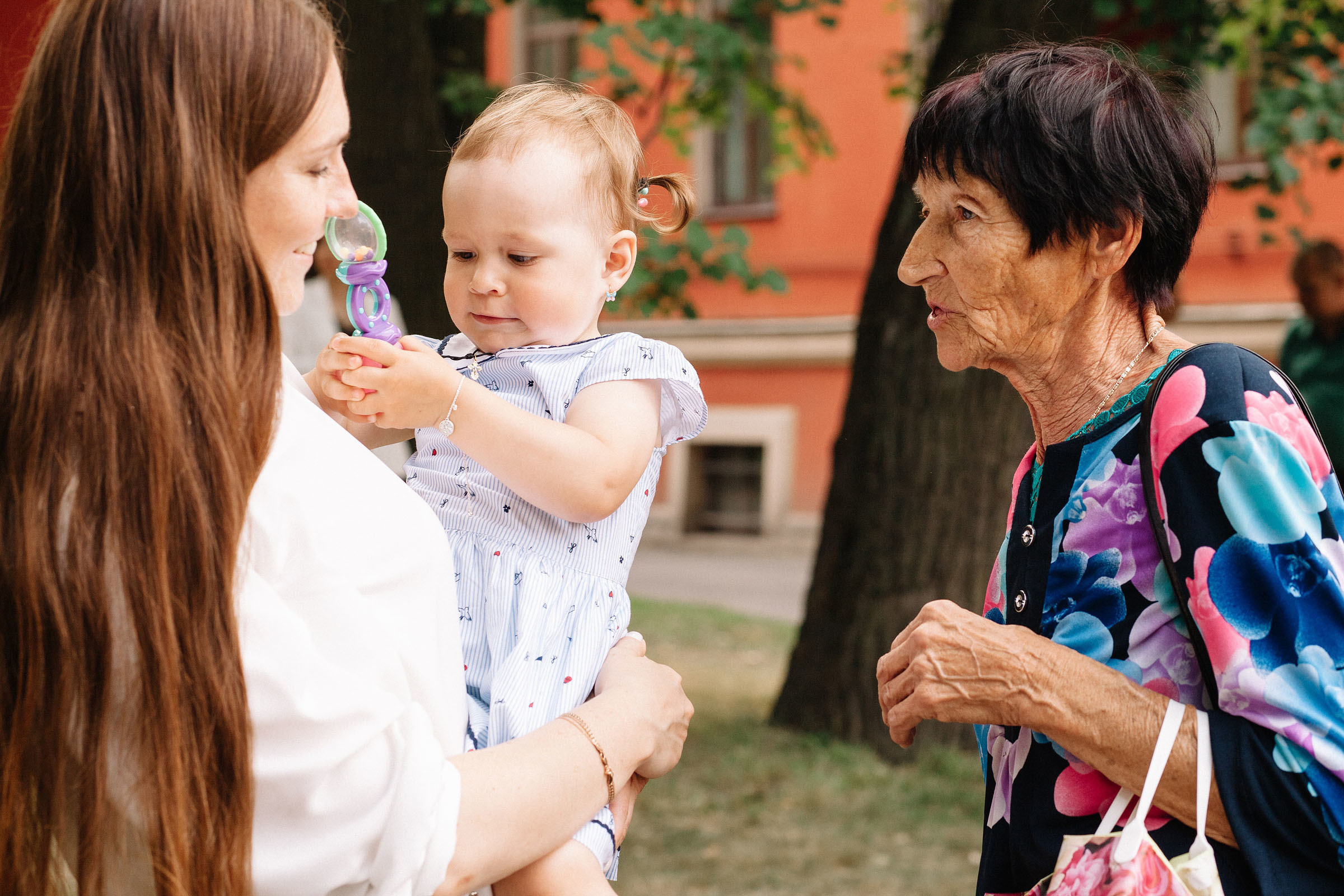 Вручение дипломов ВМедА. Семейный и свадебный фотограф в Майкопе Михаил Мартиросян