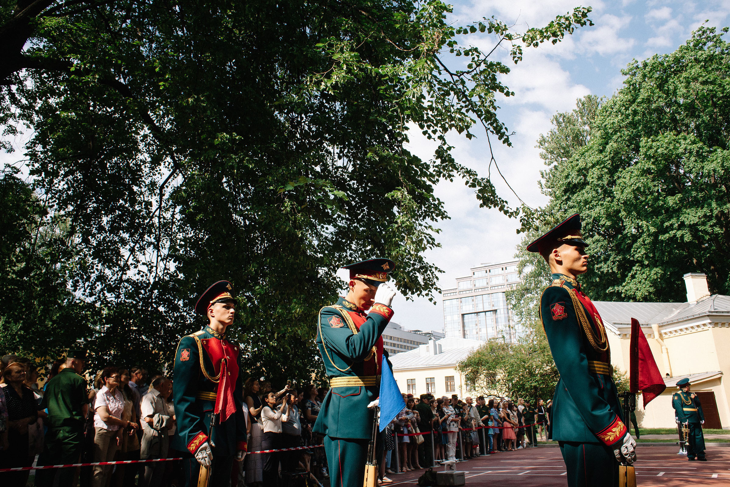 Вручение дипломов ВМедА. Семейный и свадебный фотограф в Майкопе Михаил Мартиросян