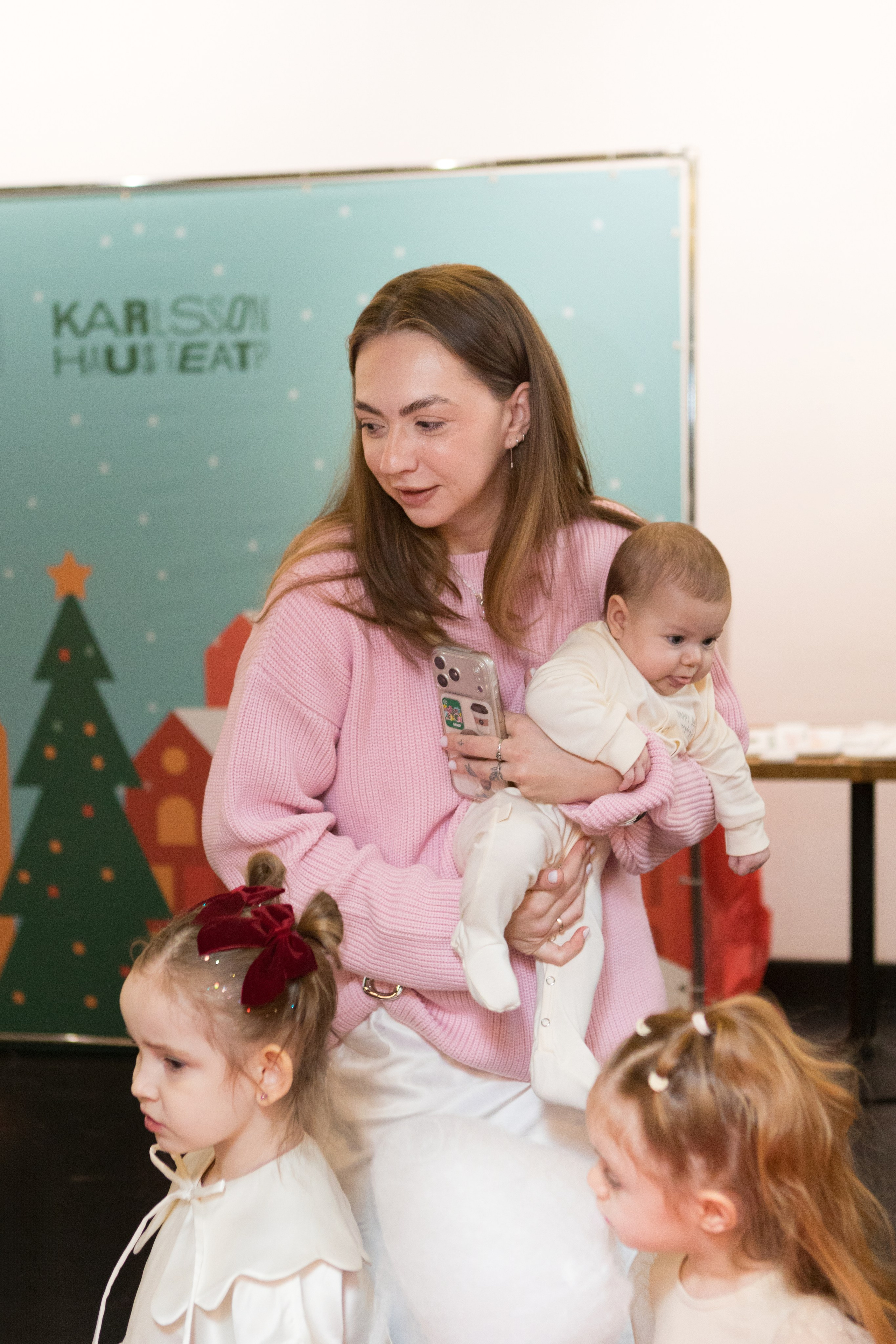 Семейный интерактивный праздник Харди Гарди и KARLSSON HOUS. Детский и контент фотограф Надя Волкова Санкт-Петербург