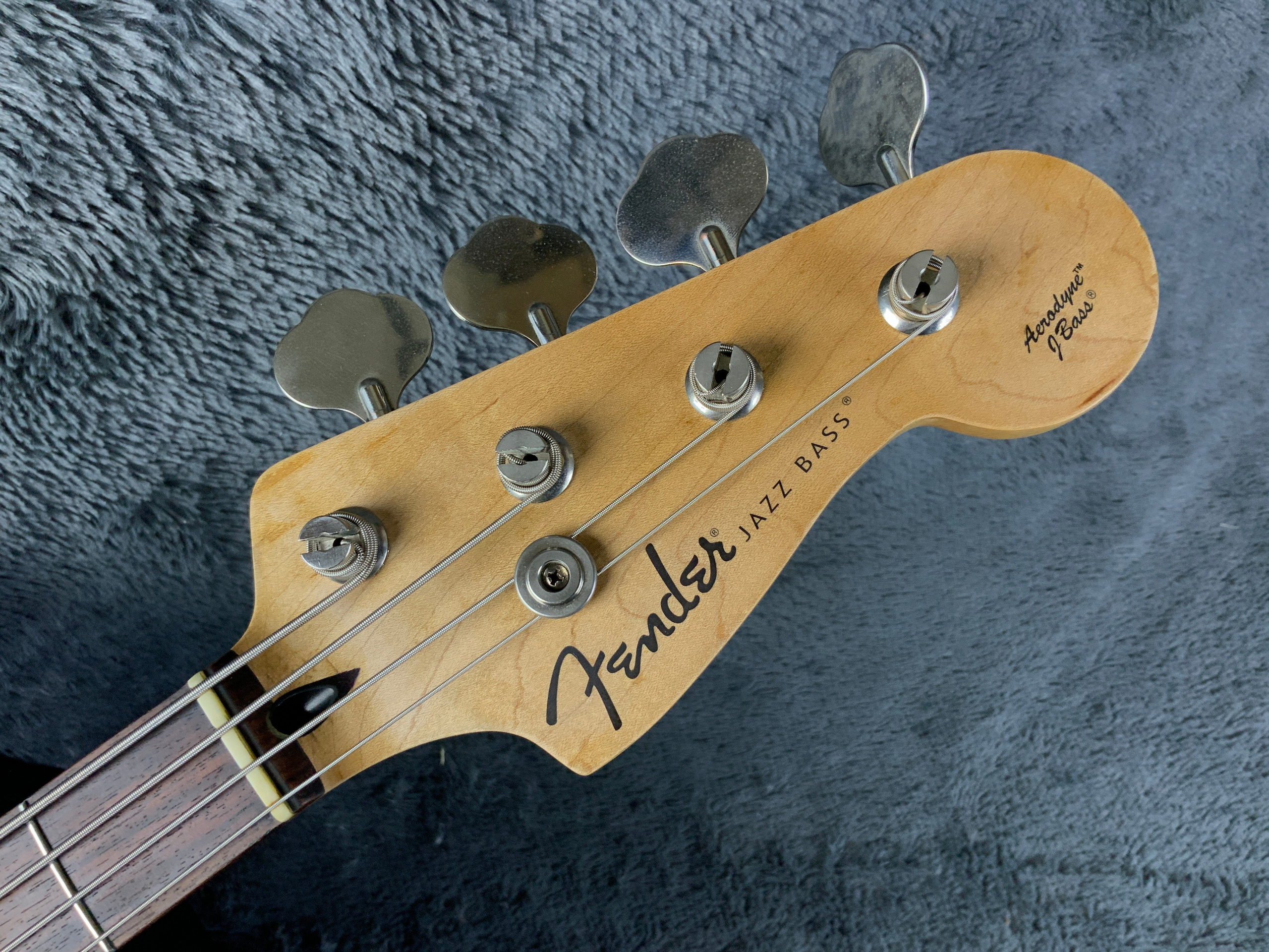 Fender Aerodyne Jazz Bass