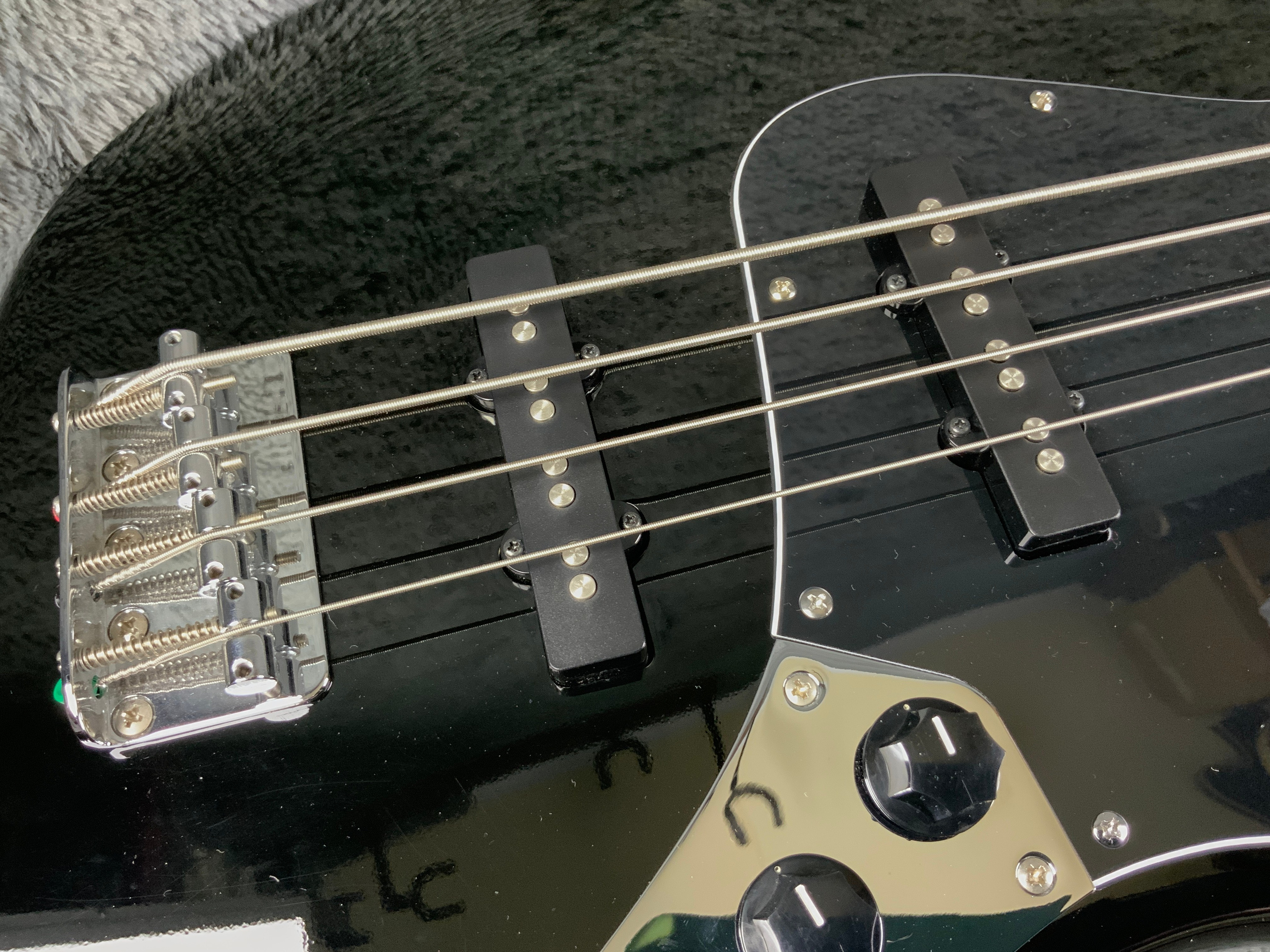 Grass Roots Jazz Bass