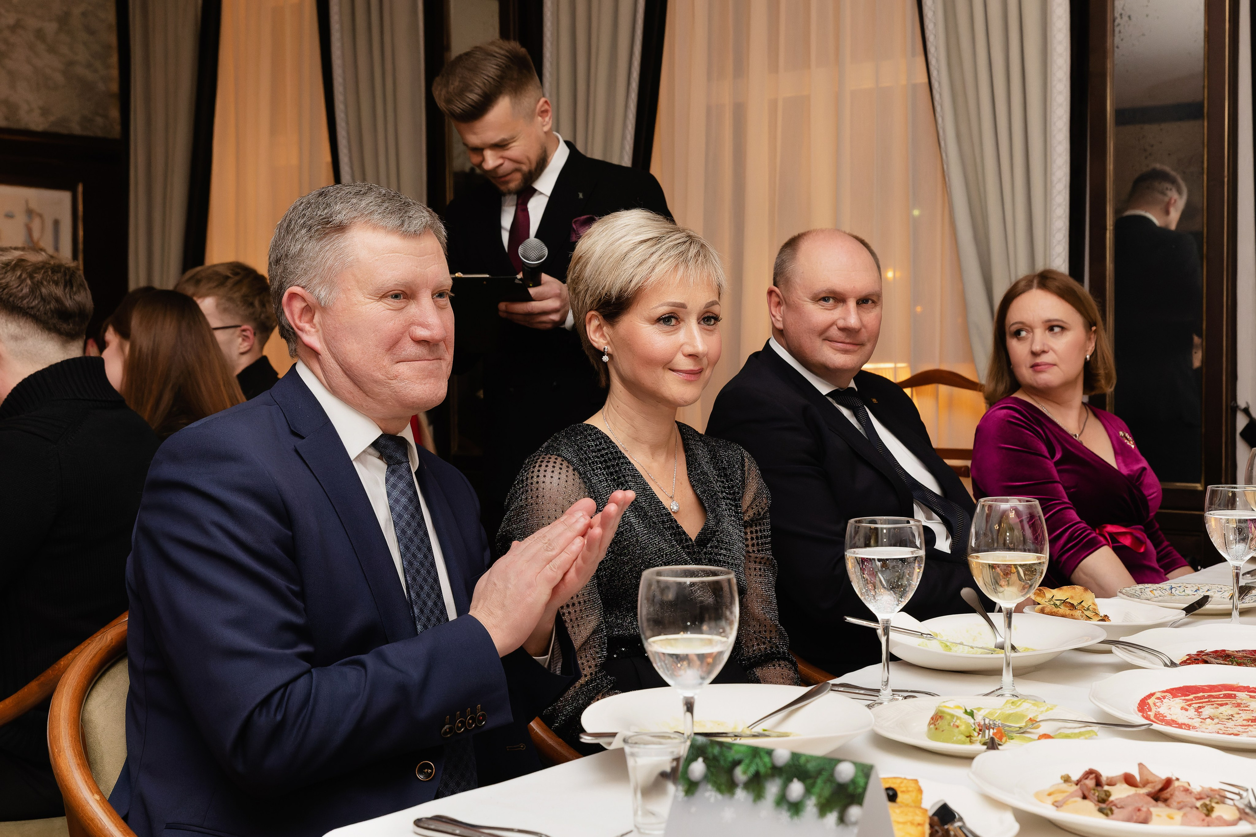 БЕЛГОССТРАХ. Репортажный и свадебный фотограф в Минске Шамко Анатолий