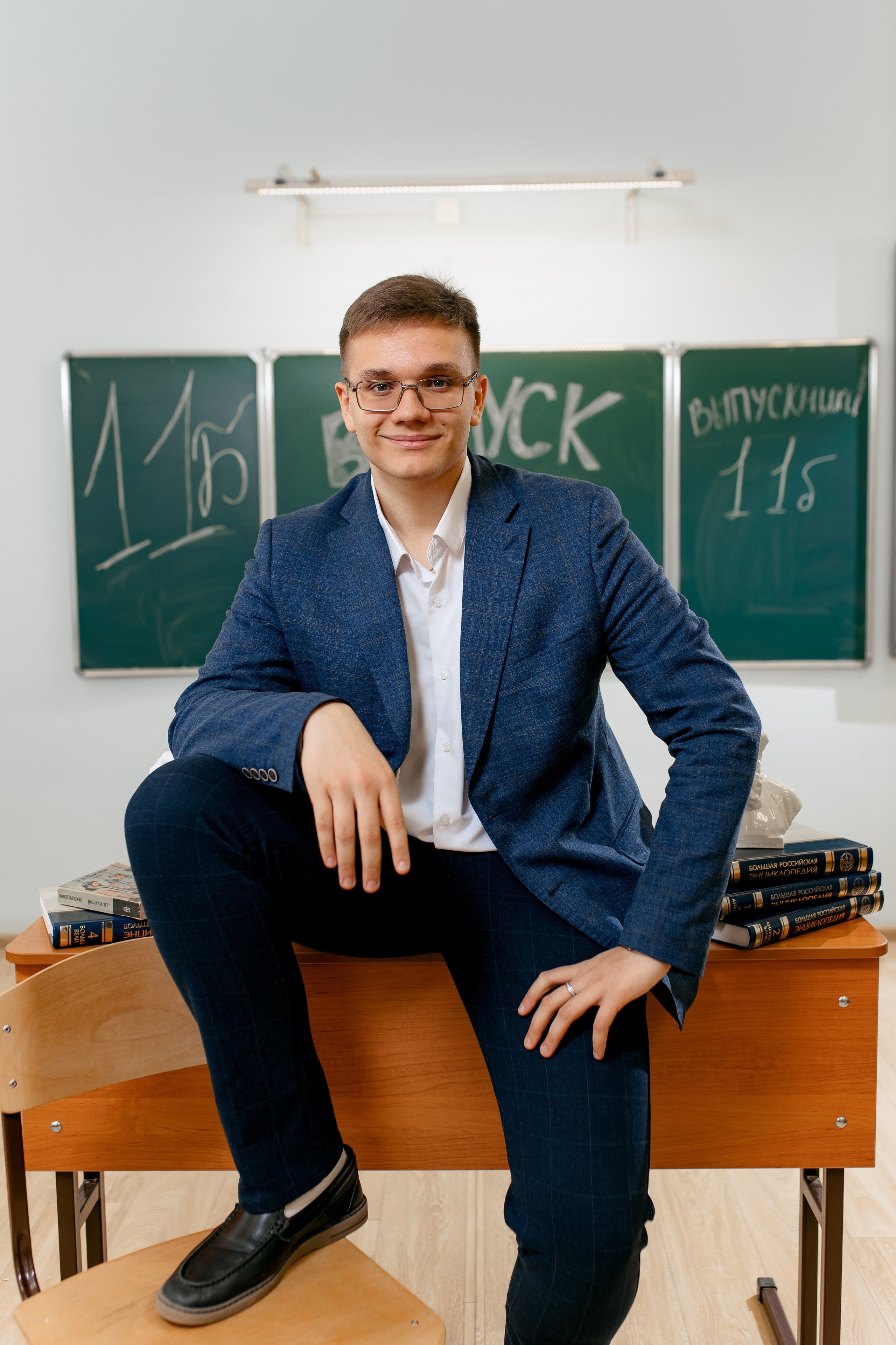 11 класс ЦО 4 Ефремов. Свадебный и семейный фотограф в Туле и области Маша Костина