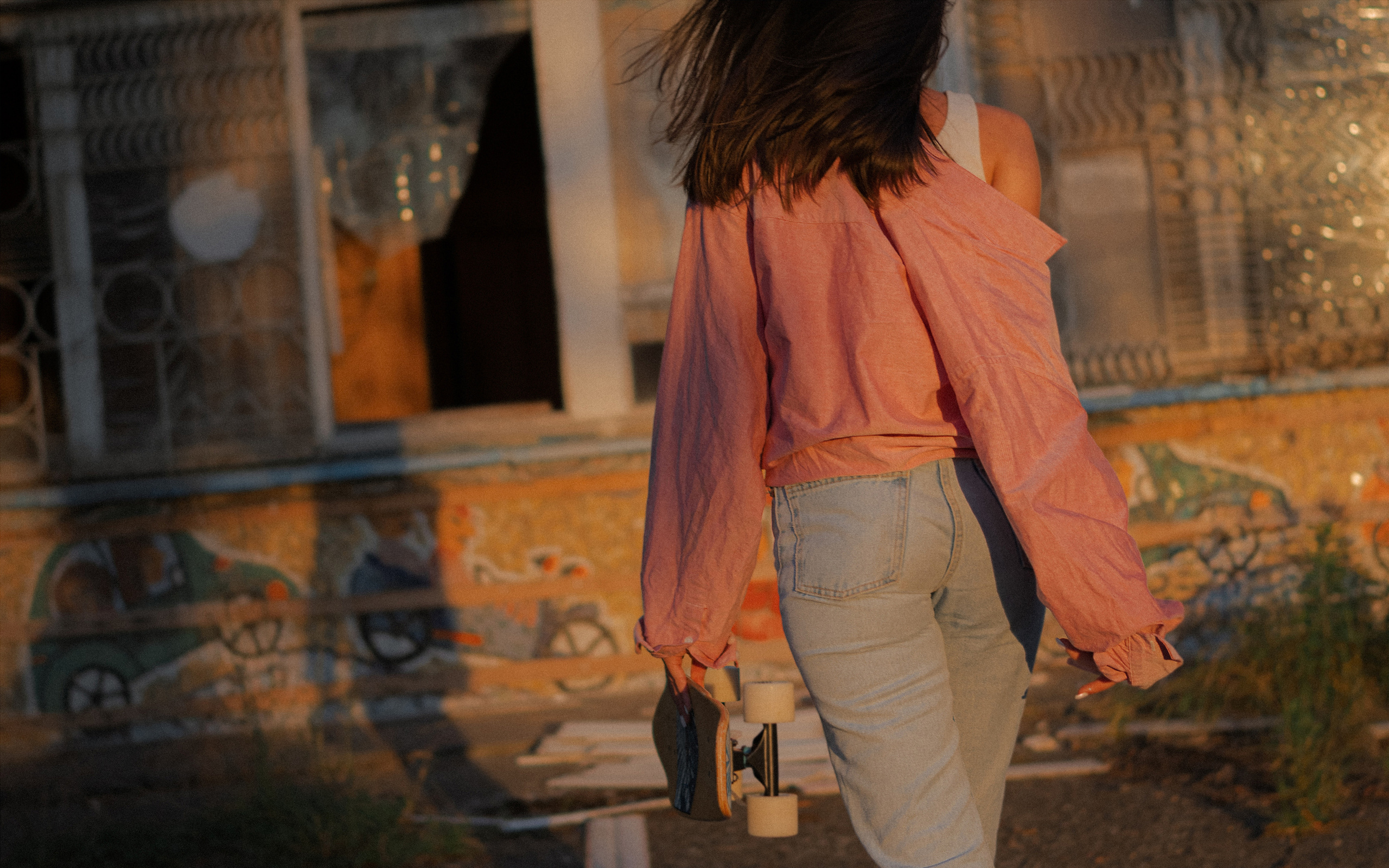  фотосессия фото фотограф фотопрогулка модель москва санкт-петербург лето заправка природа стрит арт фешн фешен