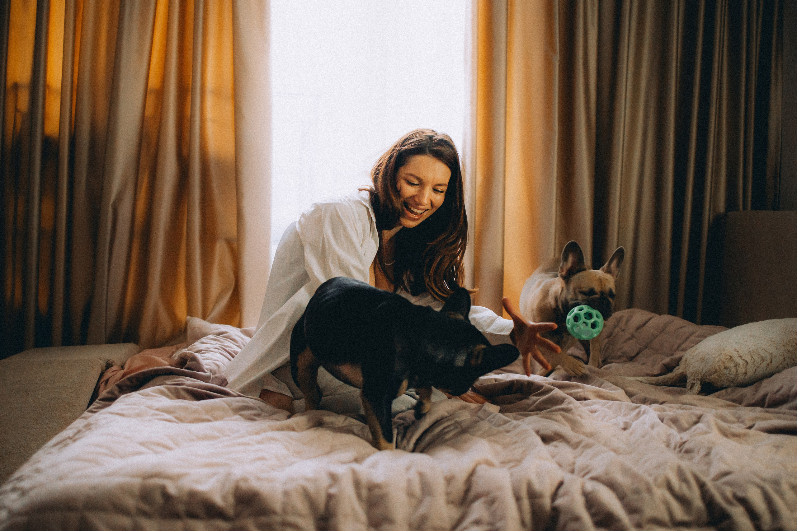 Юля, Мия и Зек