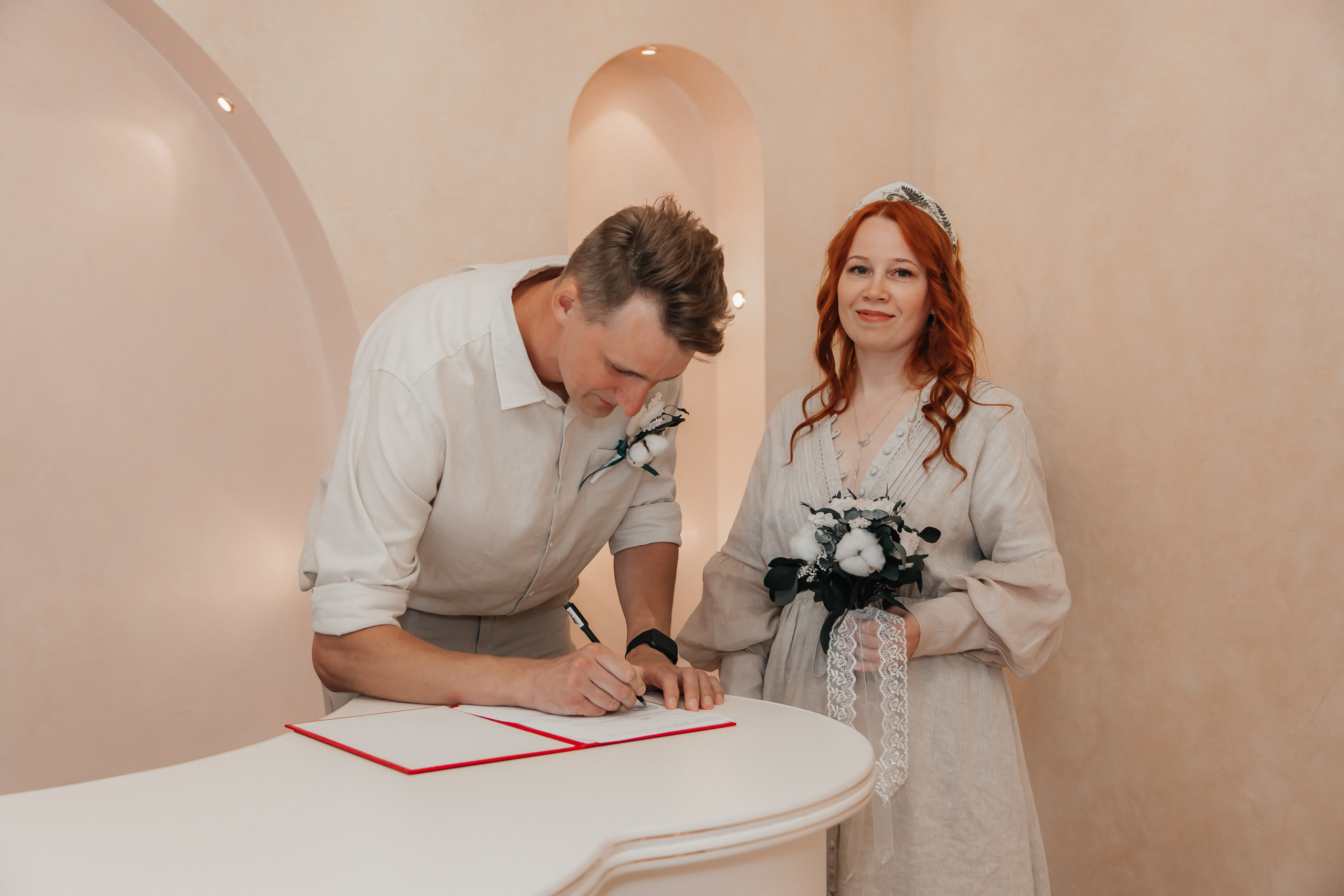 ЗАГС. Свадебное Love story у моря. Семейный фотограф в Сочи, Лоо, Дагомысе, Вардане Кучумова Олеся