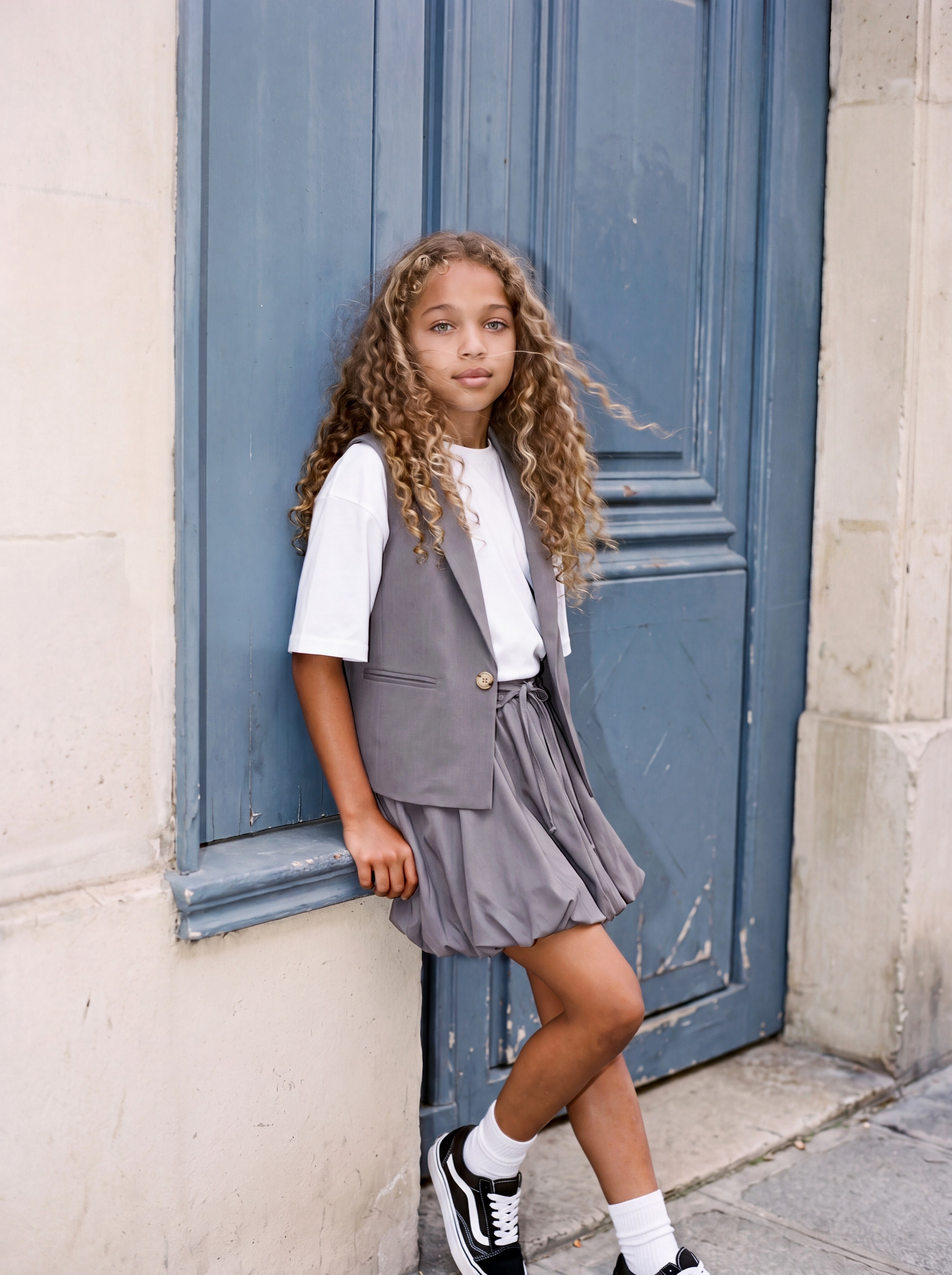 AI campaign for kids wear brand «Mimi Book». Глухова Елизавета — 3Д визуализатор & дизайнер интерьеров