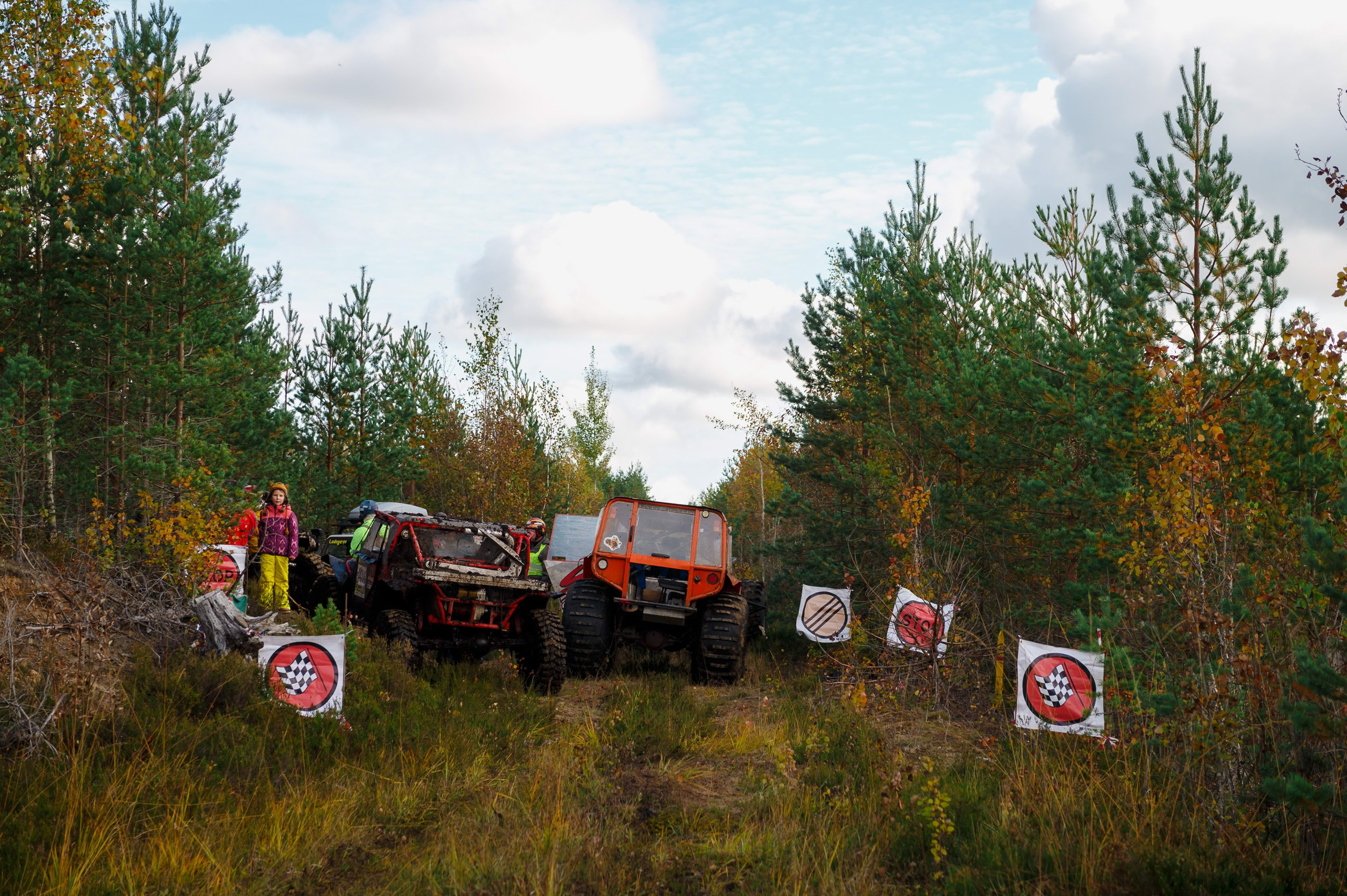 Кубок СПб по трофи-рейдам 04-06.10.2024 — день 1. Фотограф Алексей Алексеев