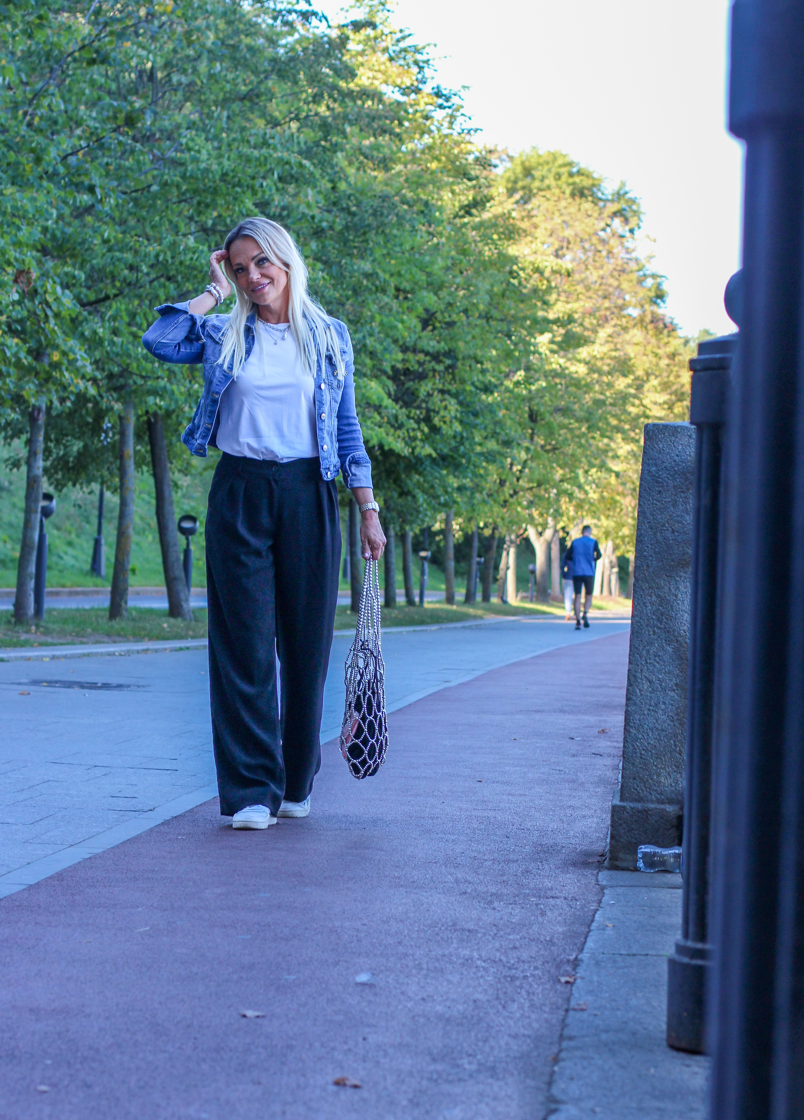 Ольга, прогулка по Воробьёвым горам. Ваш личный фотограф в Москве Мила