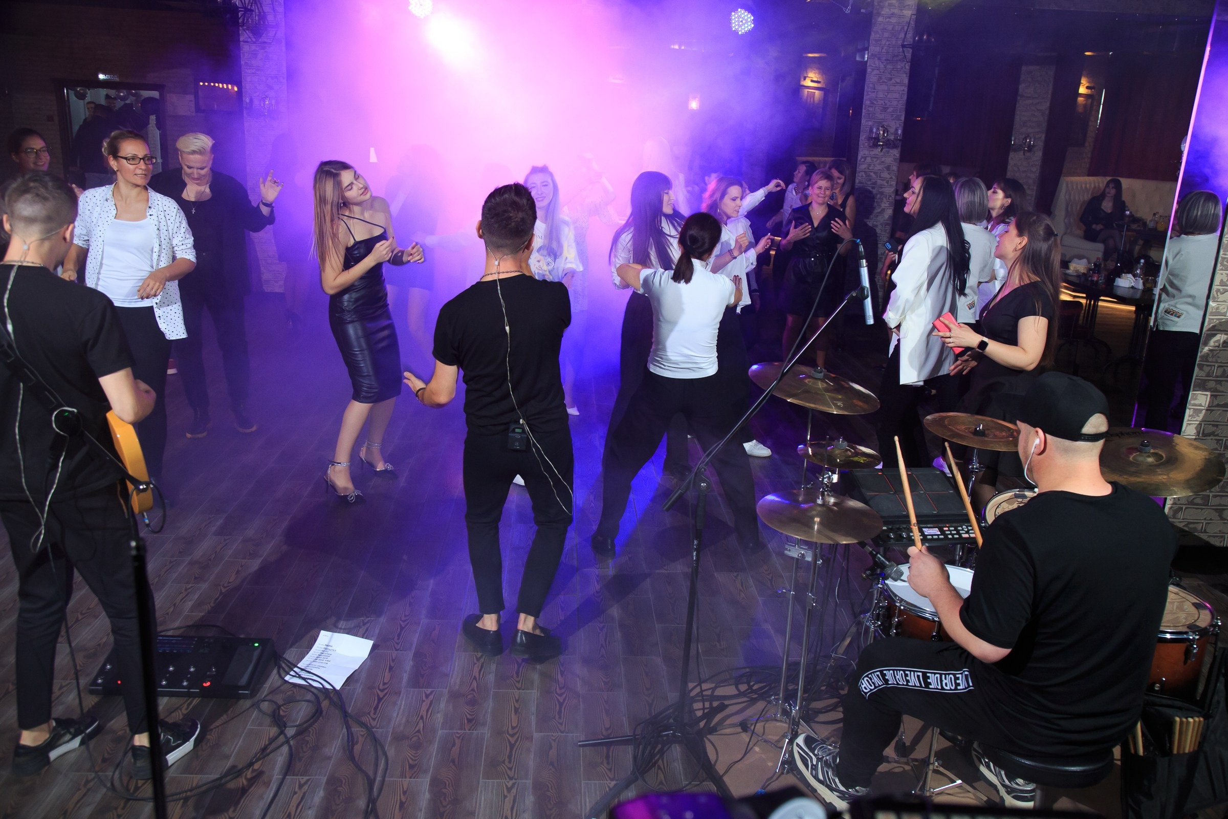 Открытие караоке клуба Mozguhose. Репортажный и свадебный фотограф Пятигорск и КМВ