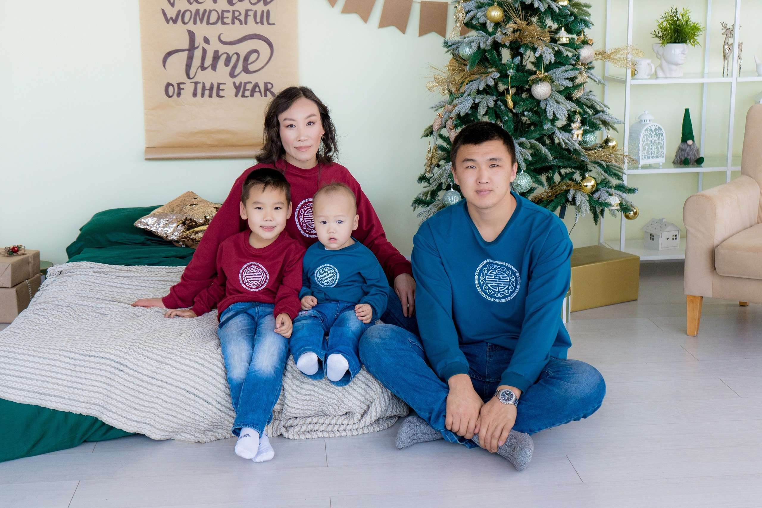 Комплекты Family look. Фотостудия Малина в городе Улан-Удэ. Фотограф Ирина Жарникова