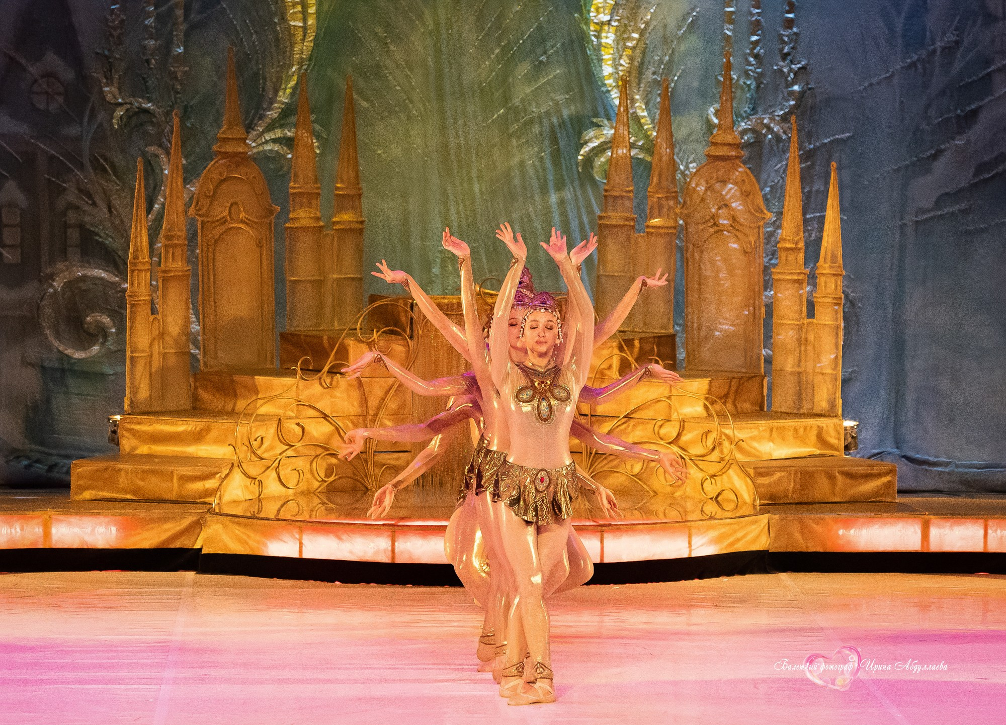 Хореографический колледж ЛЕДЯХ «Щелкунчик» 2024 г