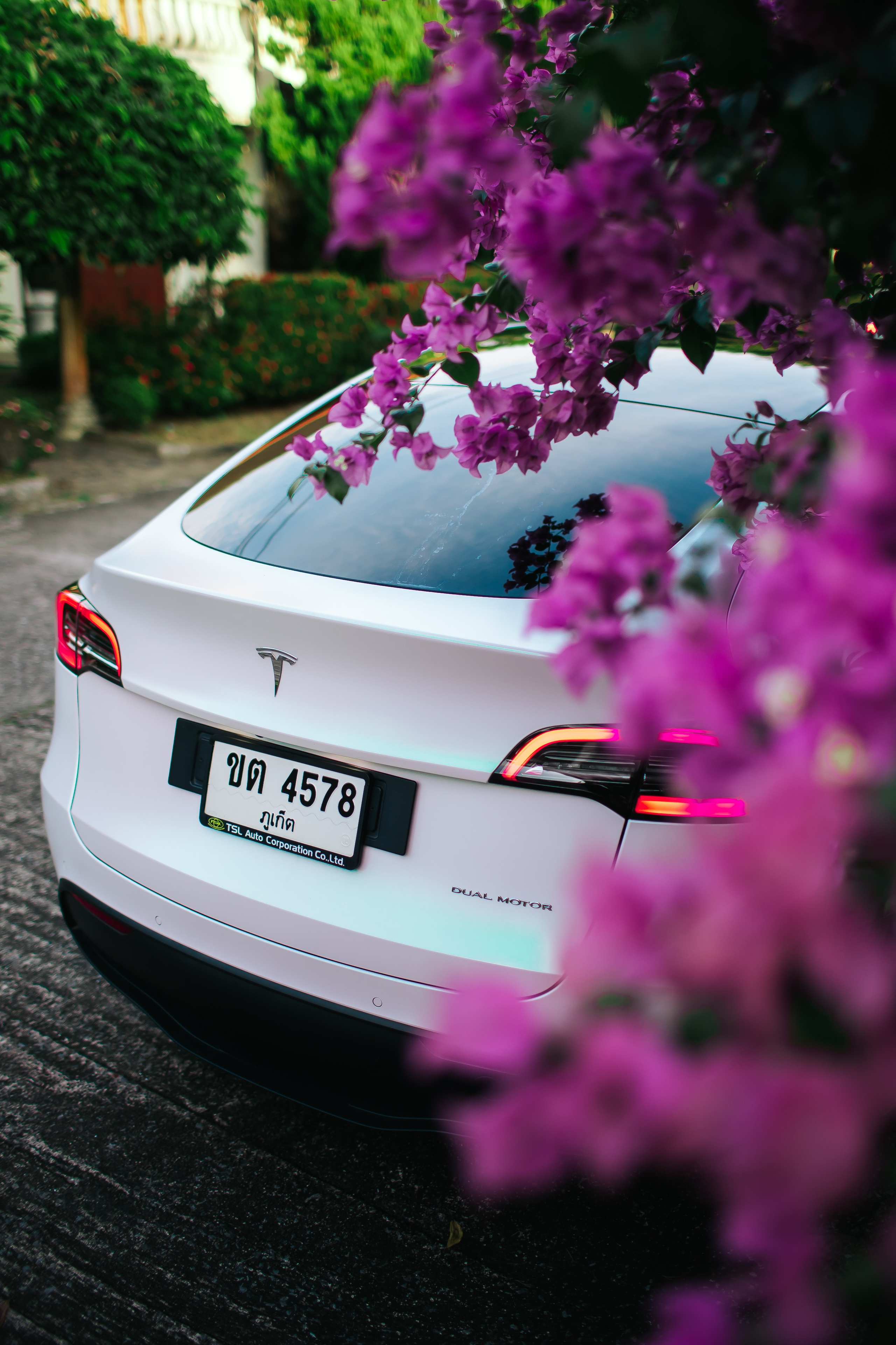 Tesla Model 3 Pearl. Фотограф в на Пхукете Сергей Войлоков