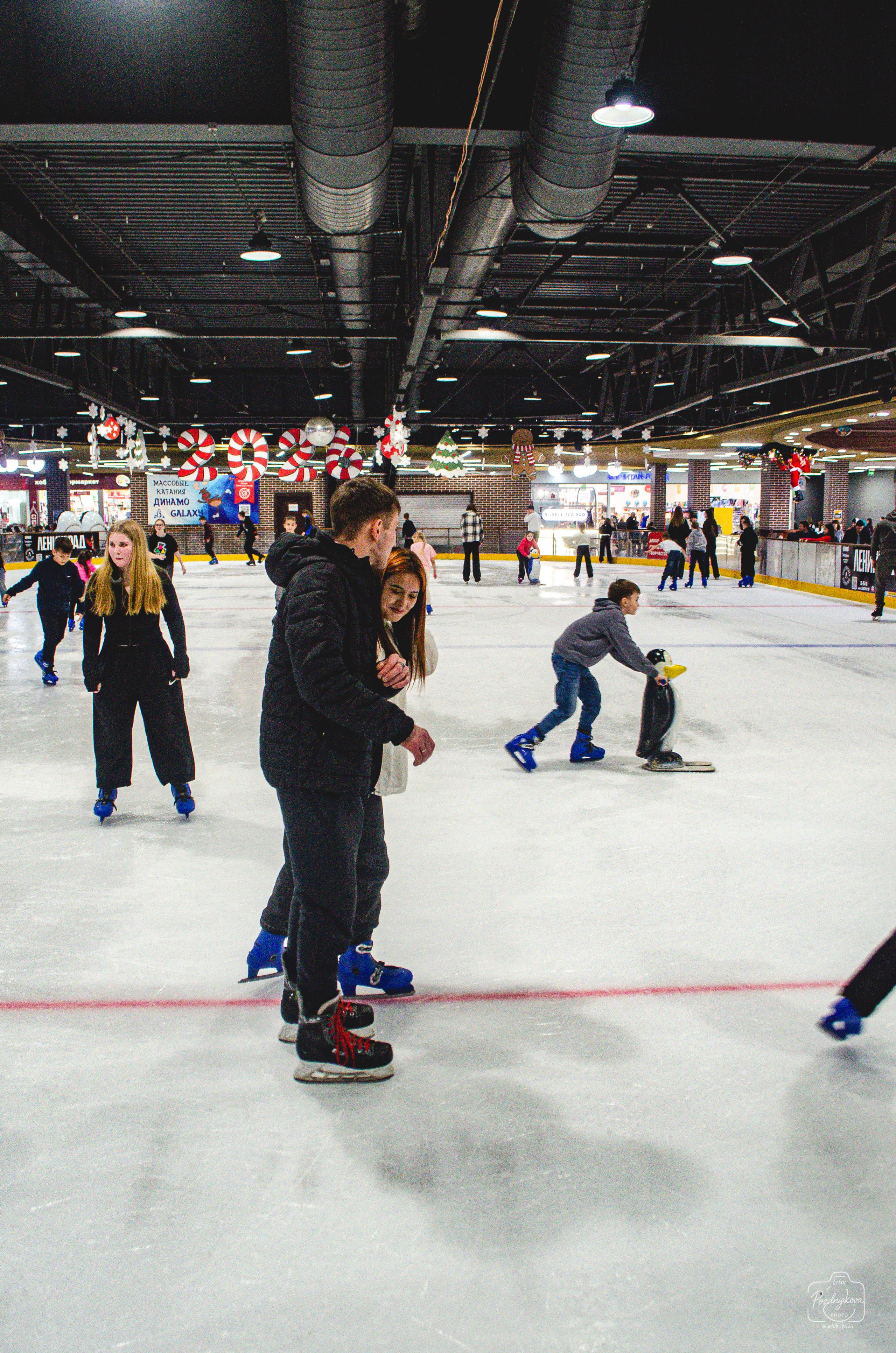 ТРЦ Galaxy Барнаул Traveler`s coffee и каток|Раиса Дорохова|10.01.2026. Фотограф-видеограф Познякова Любовь