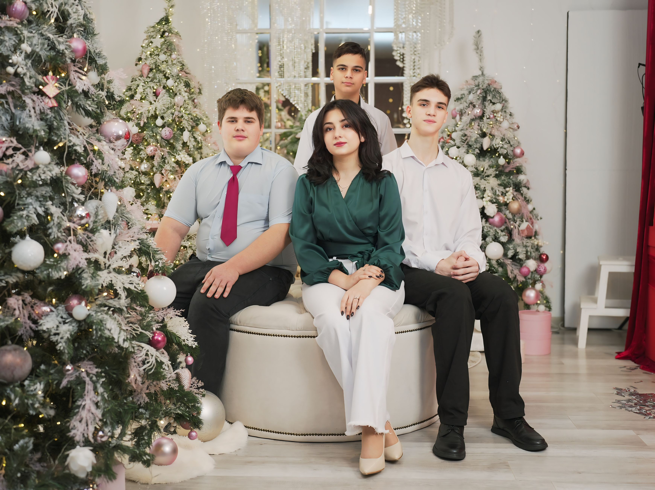 Групповые фотографии. ProAlbom — Выпускные альбомы в Кореновске и Краснодарском крае