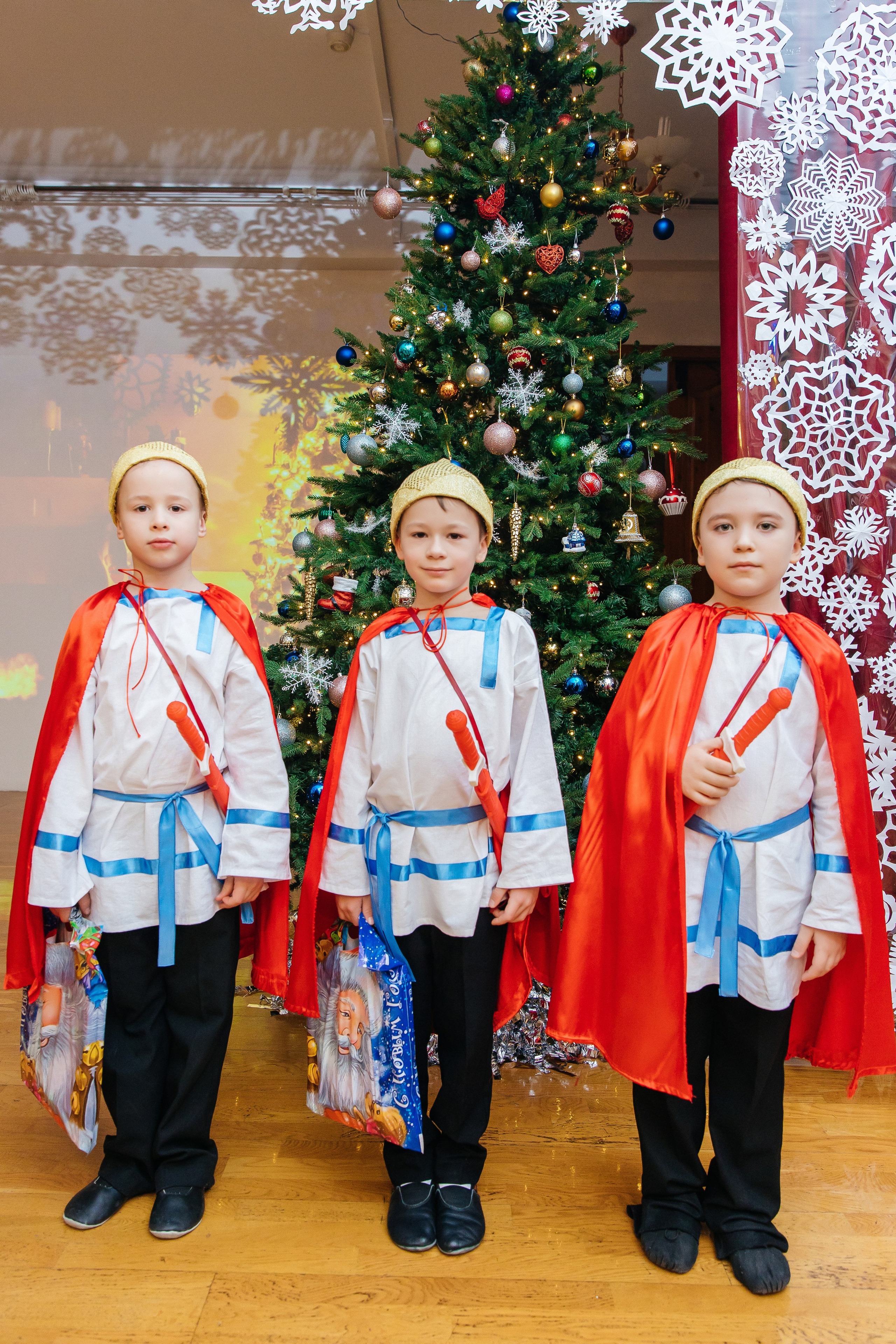 Детский сад № 93 — Утренник (20.12.2024). Свадебный и семейный фотограф Крамар Наталья