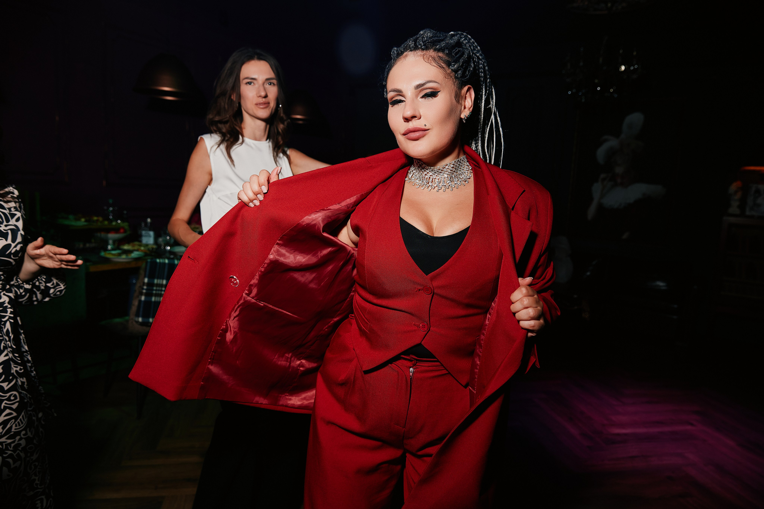 HOLIDAY IN AVRORA ROOM 10.08. Свадебный репортажный фотограф краснодар максим дремов дрёмов фотосессия студия цена