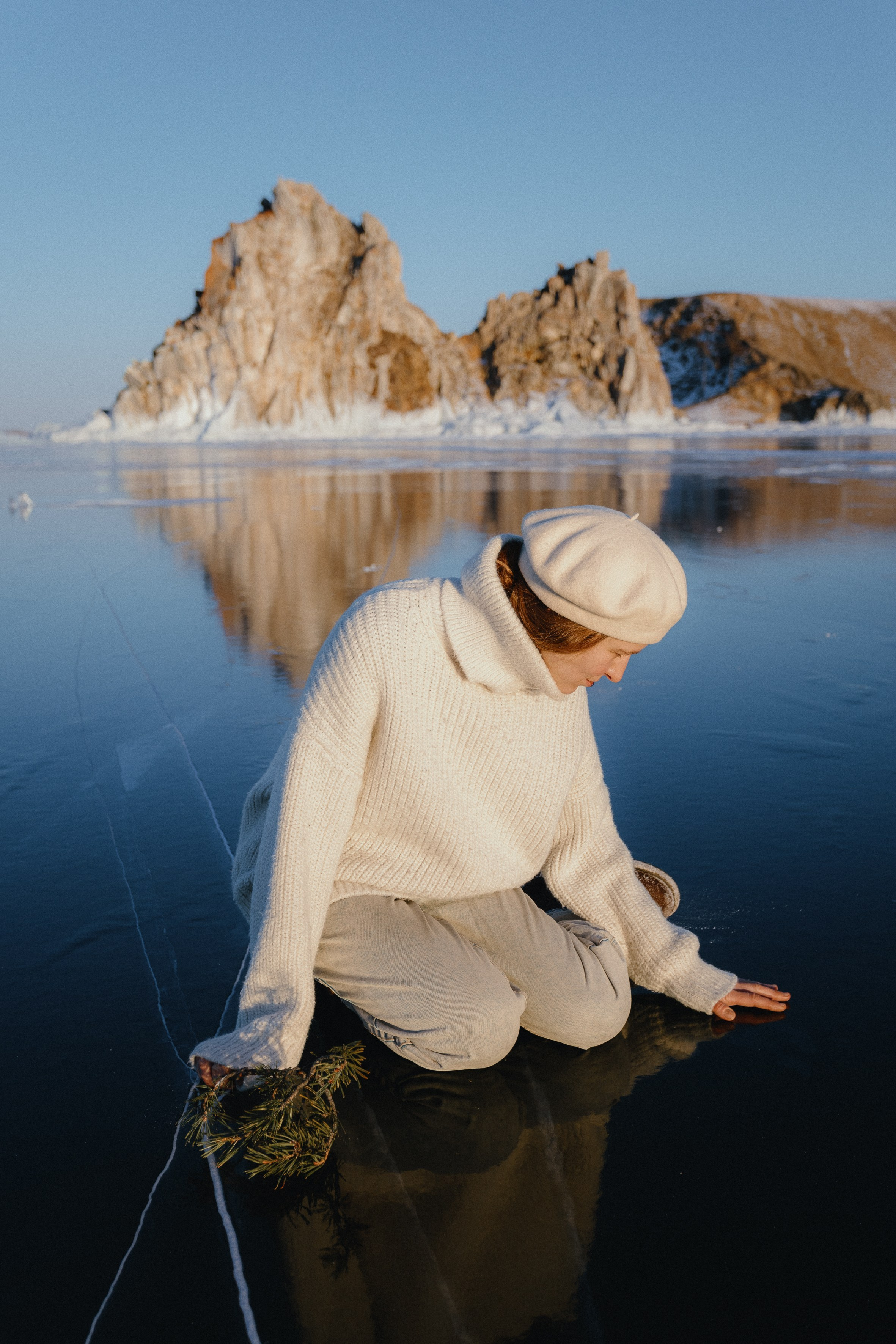 Фотограф Ольхон, Регина