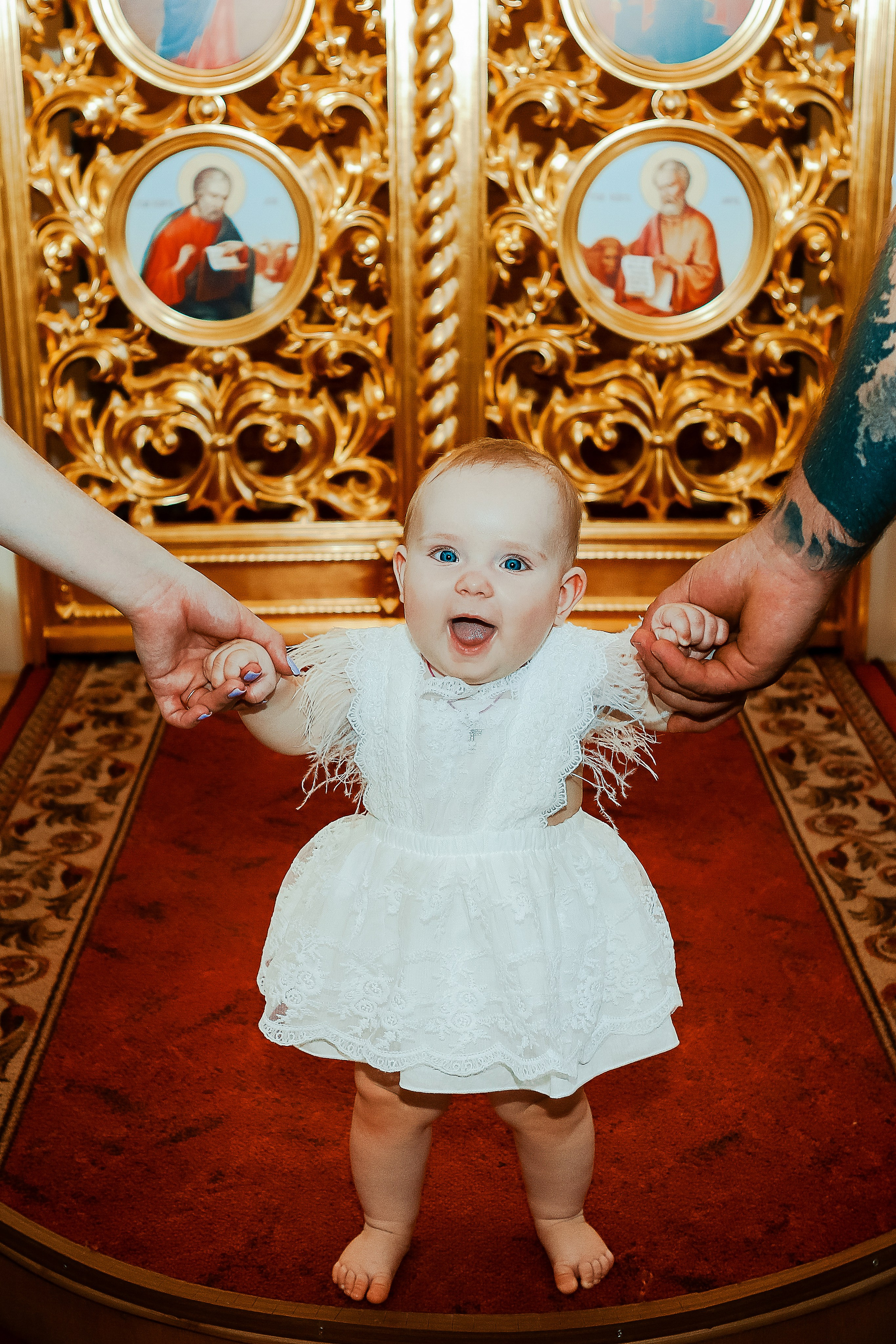 Таинство Крещения Отца и Дочери. Свадебный фотограф Евгения Фролова г. Каменск-Шахтинский, Донецк, Ростов