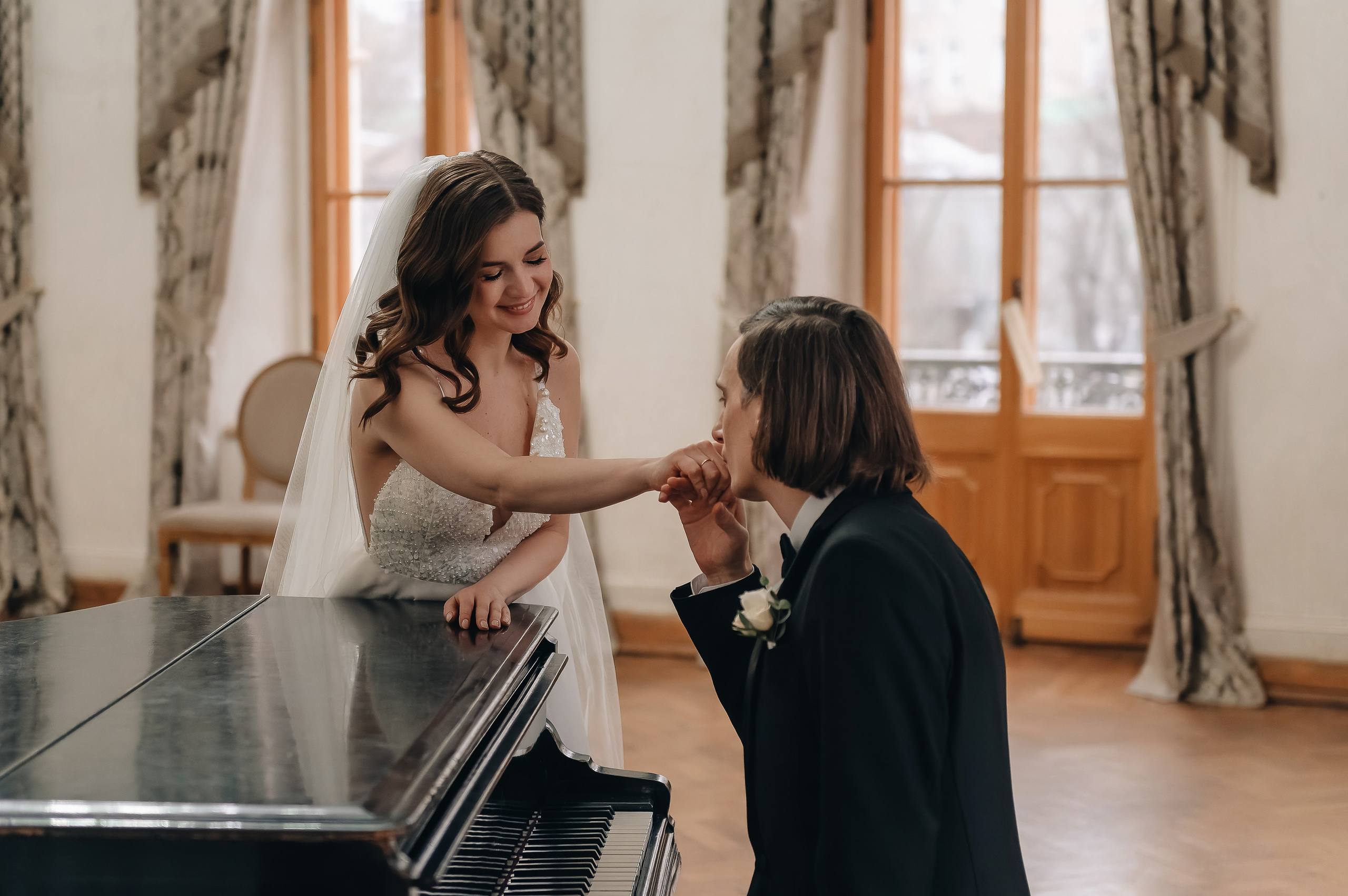 Свадебная фотосессия в библиотеке им. Пушкина. Портретный фотограф Москва Светлана Кашура