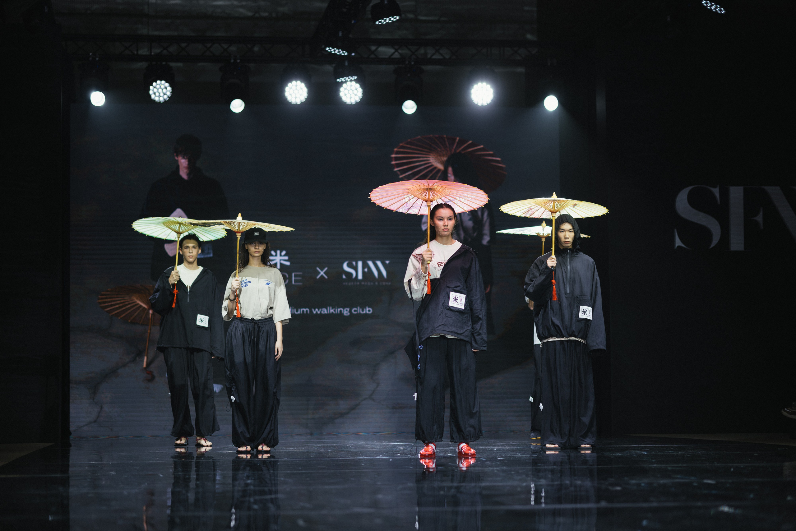 Catwalk. ProVizArt