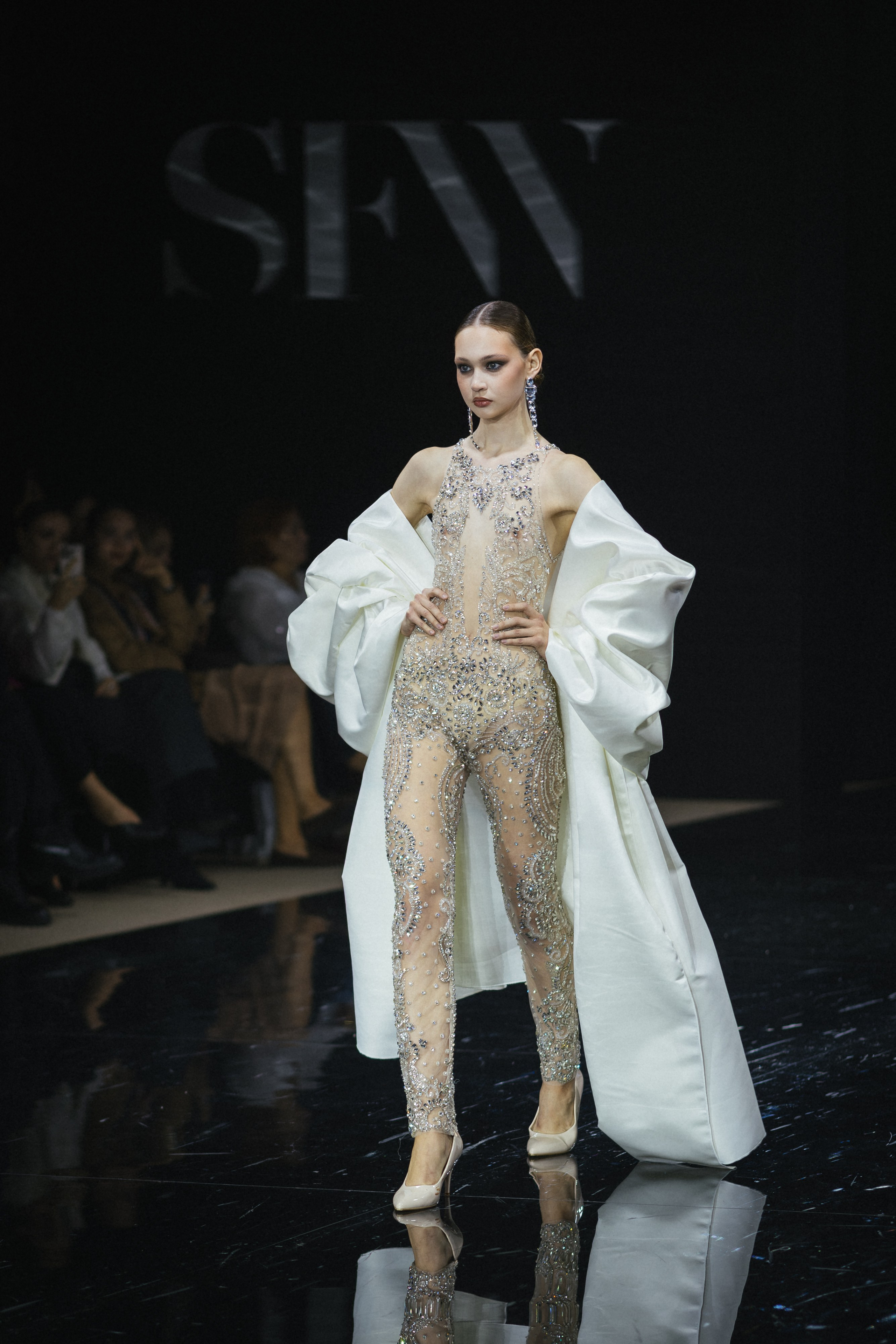 Catwalk. ProVizArt