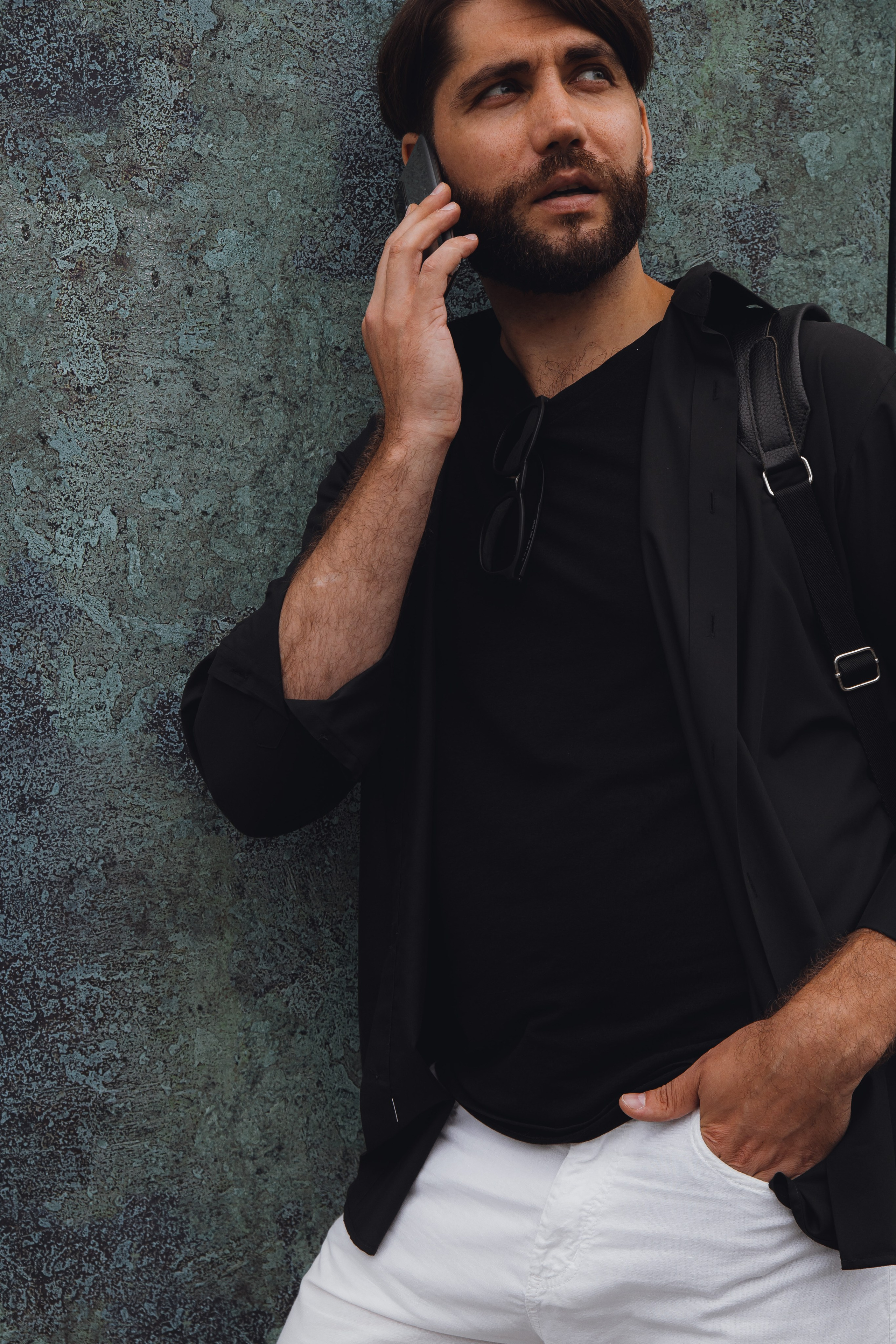 Мужская прогулочная фотосессия в Екатеринбурге. Свадебный, семейный фотограф, контент съёмка. Екатеринбург. Елена Граф