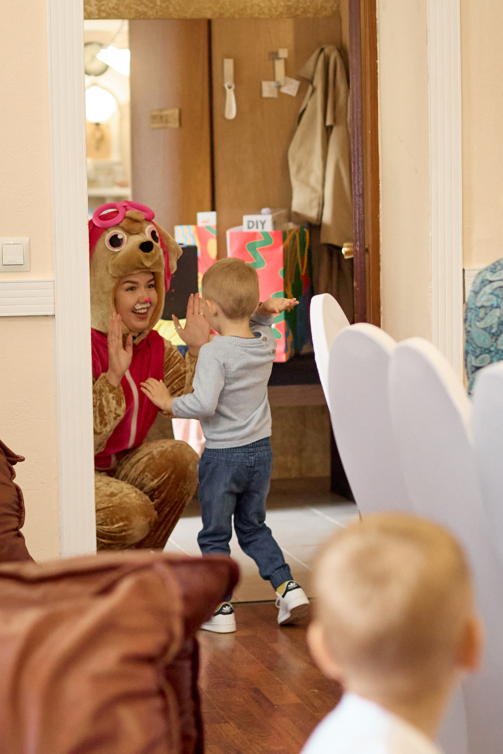 Репортаж на детском дне рождения еще маленького, но уже большого человека. Контентный и репортажный фотограф Виталий Кулешов | Москва