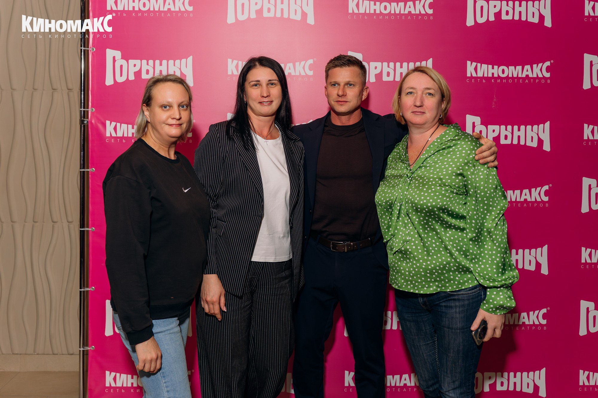 Репортажная съемка встречи актера со зрителями. Свадебный и репортажный фотограф в Ярославле Евгений Сальников