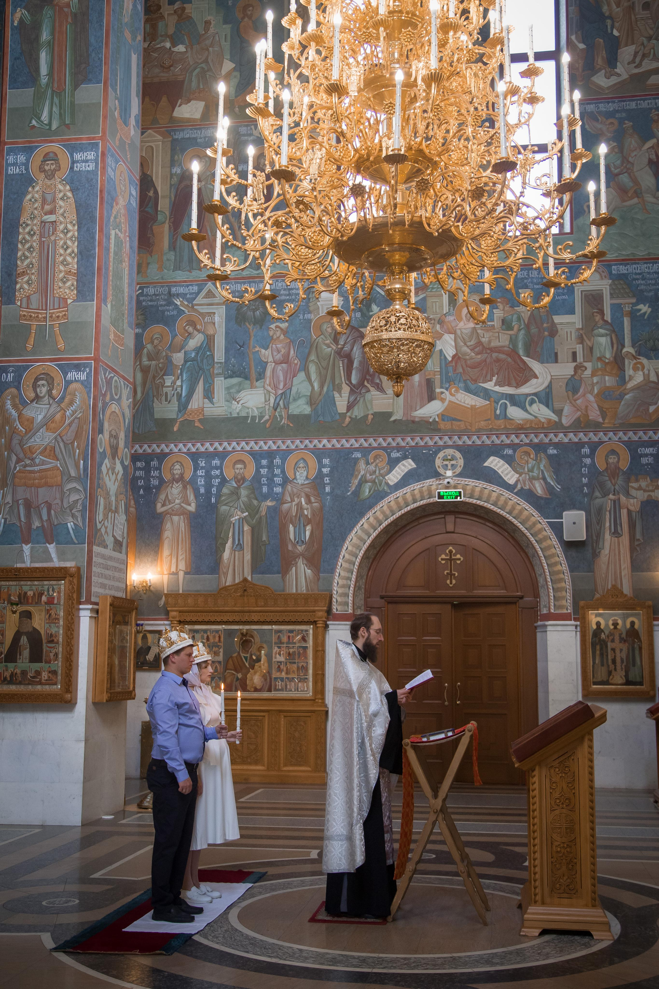 Венчание Артема и Юлии г. Королев. Семейный и женский фотограф в Москве Евгения Малина