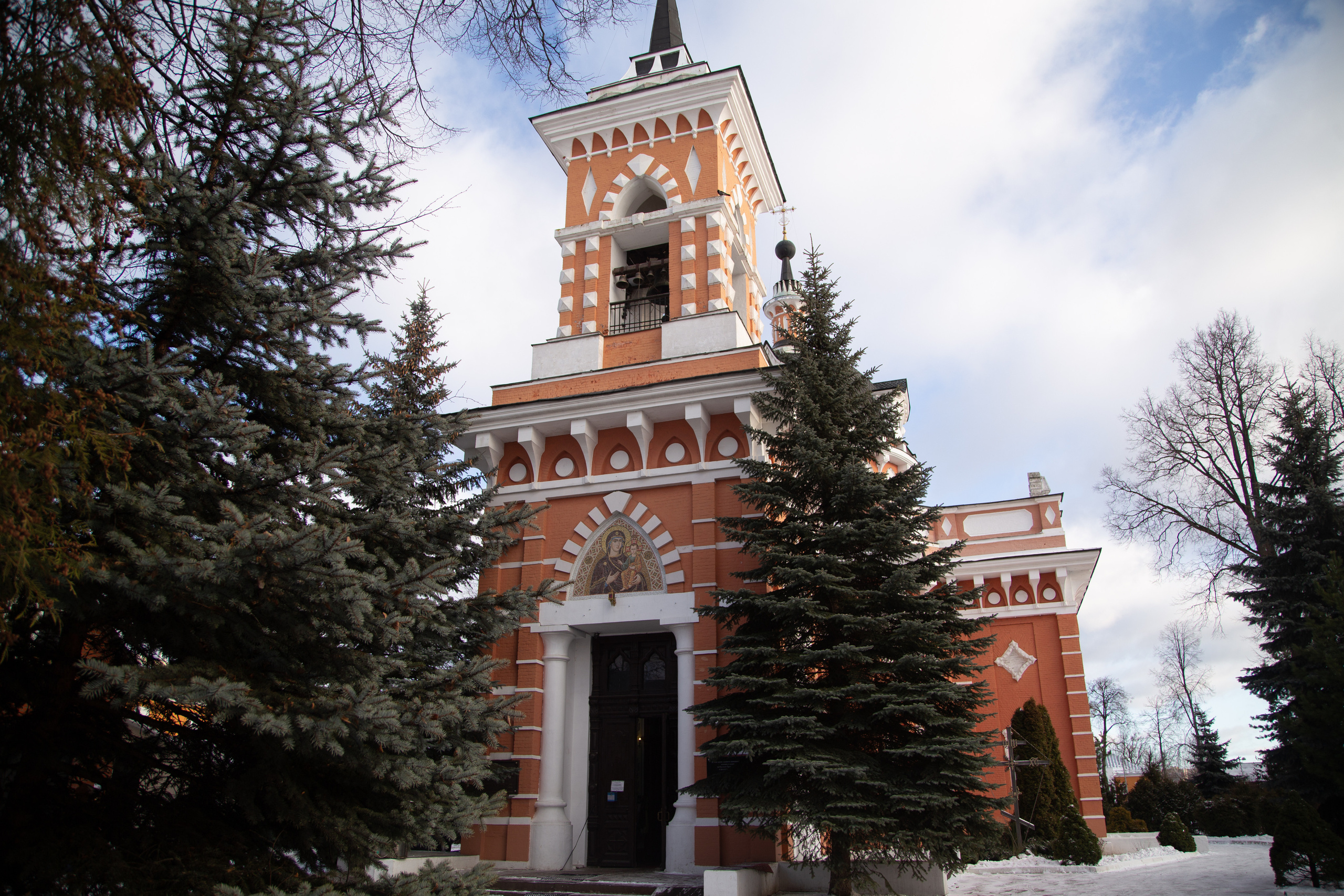 Смоленский храм. Семейный и женский фотограф в Москве Евгения Малина