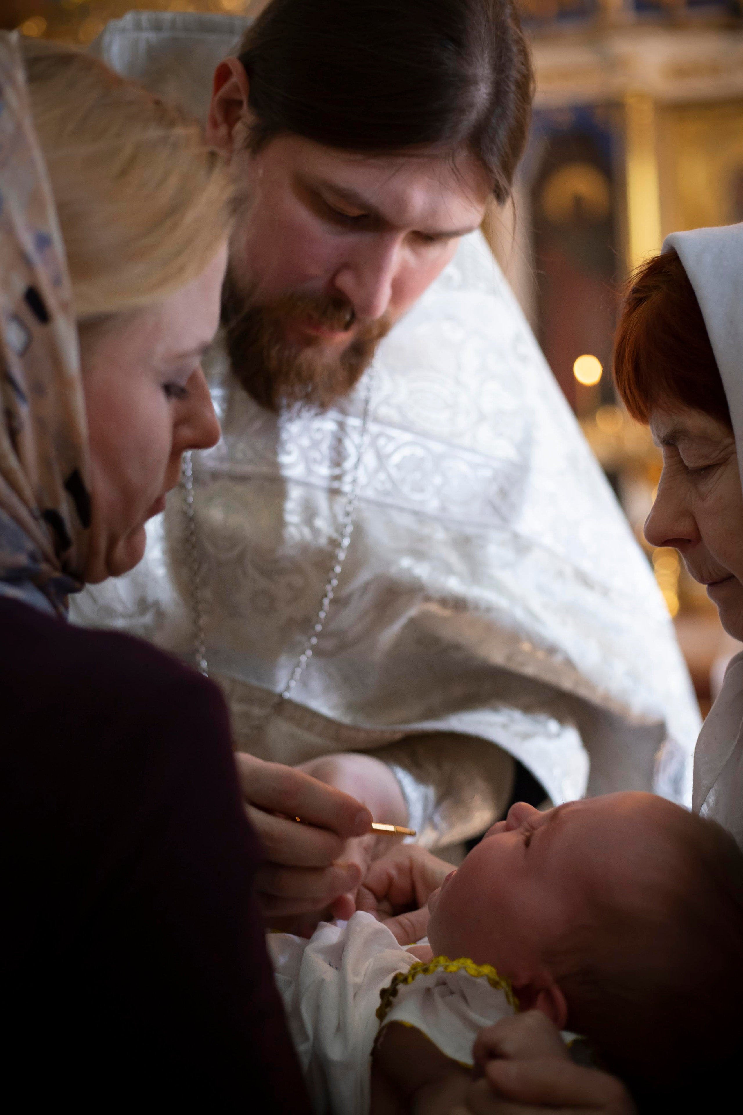 Таинство крещения Таисии. Семейный и женский фотограф в Москве Евгения Малина