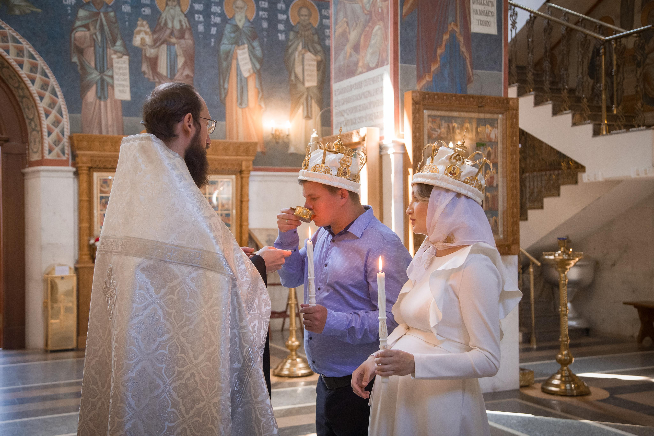 Венчание Артема и Юлии г. Королев. Семейный и женский фотограф в Москве Евгения Малина